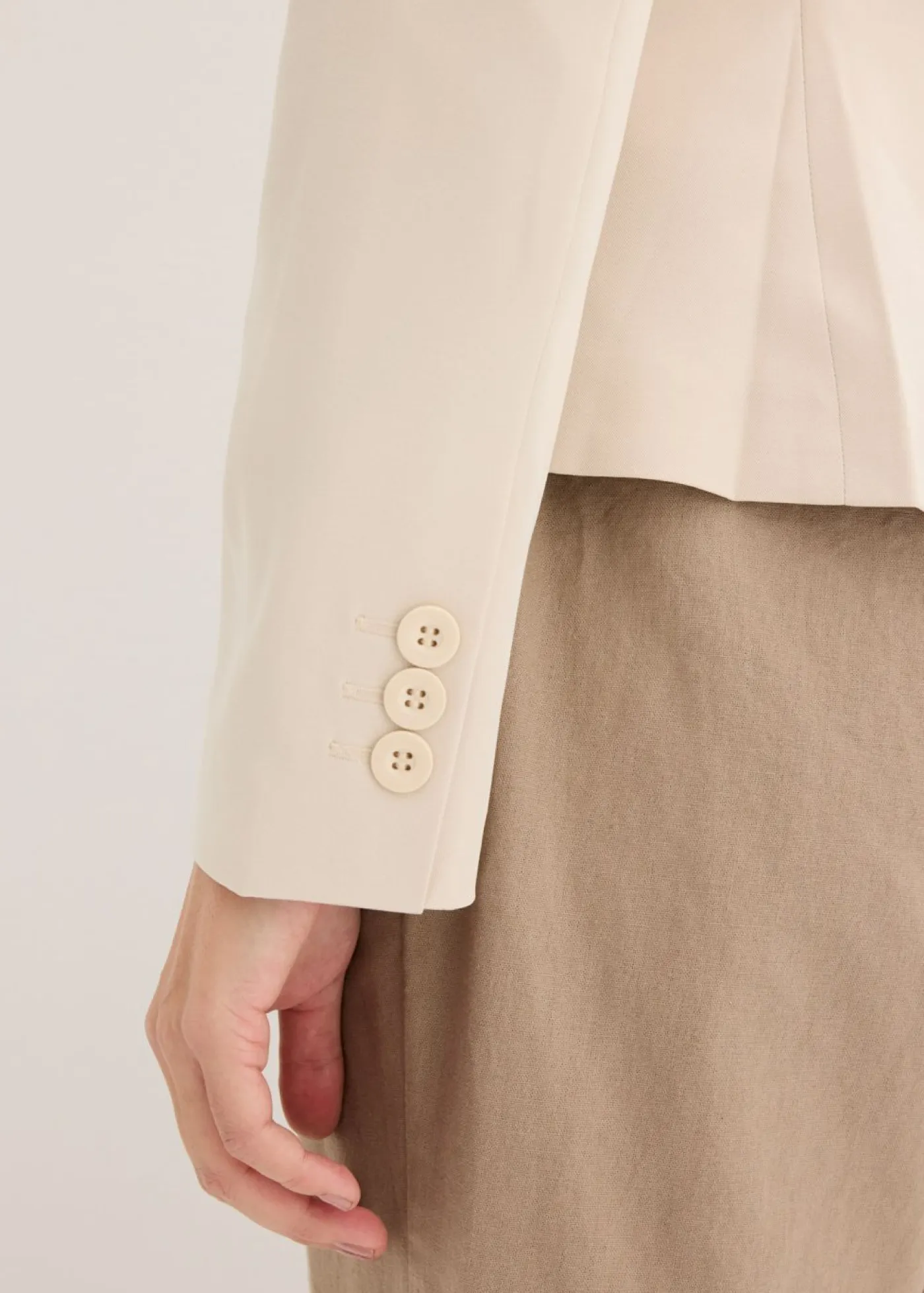 Discount Americana corta con bolsillos Mujer Blazers