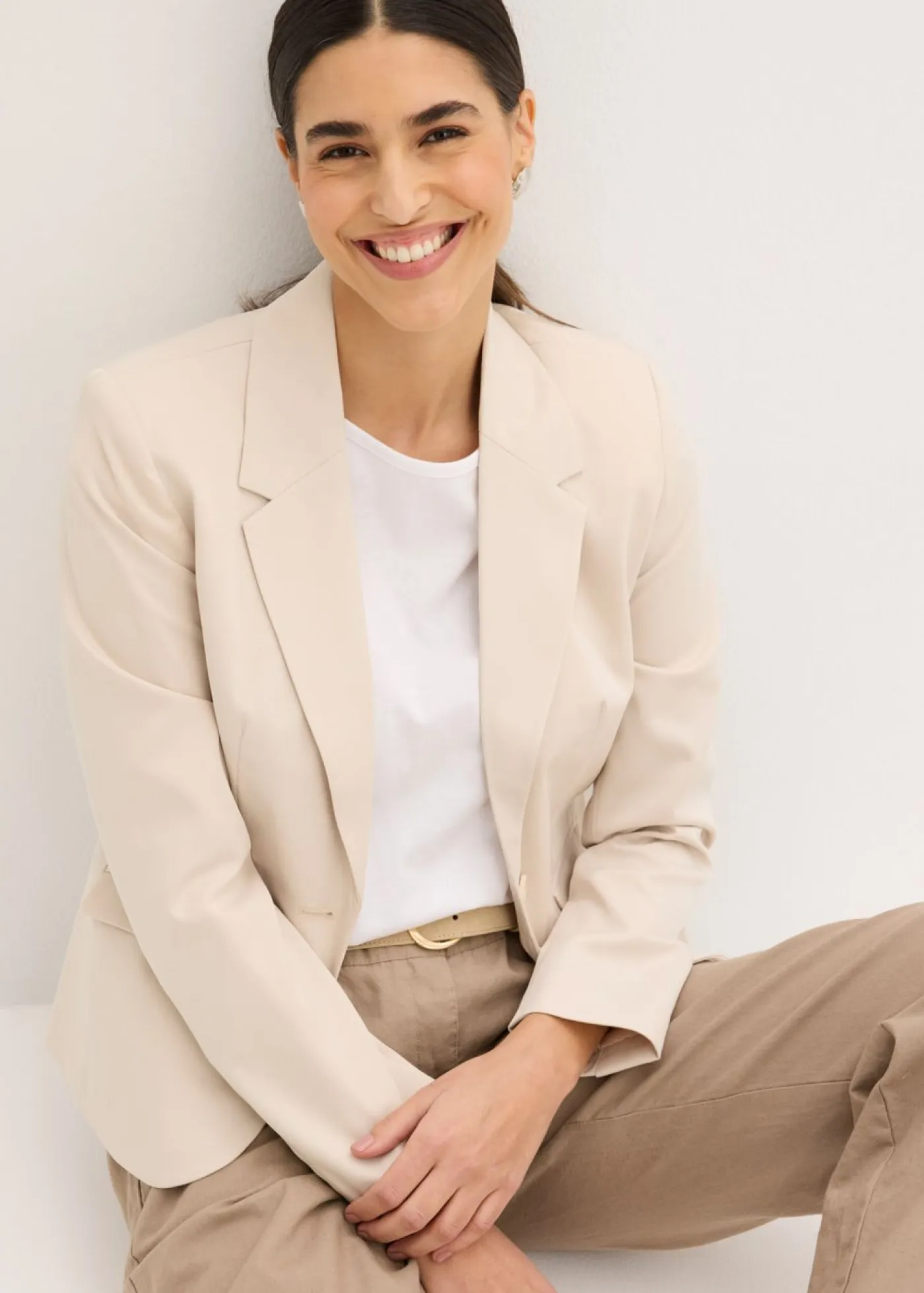 Discount Americana corta con bolsillos Mujer Blazers