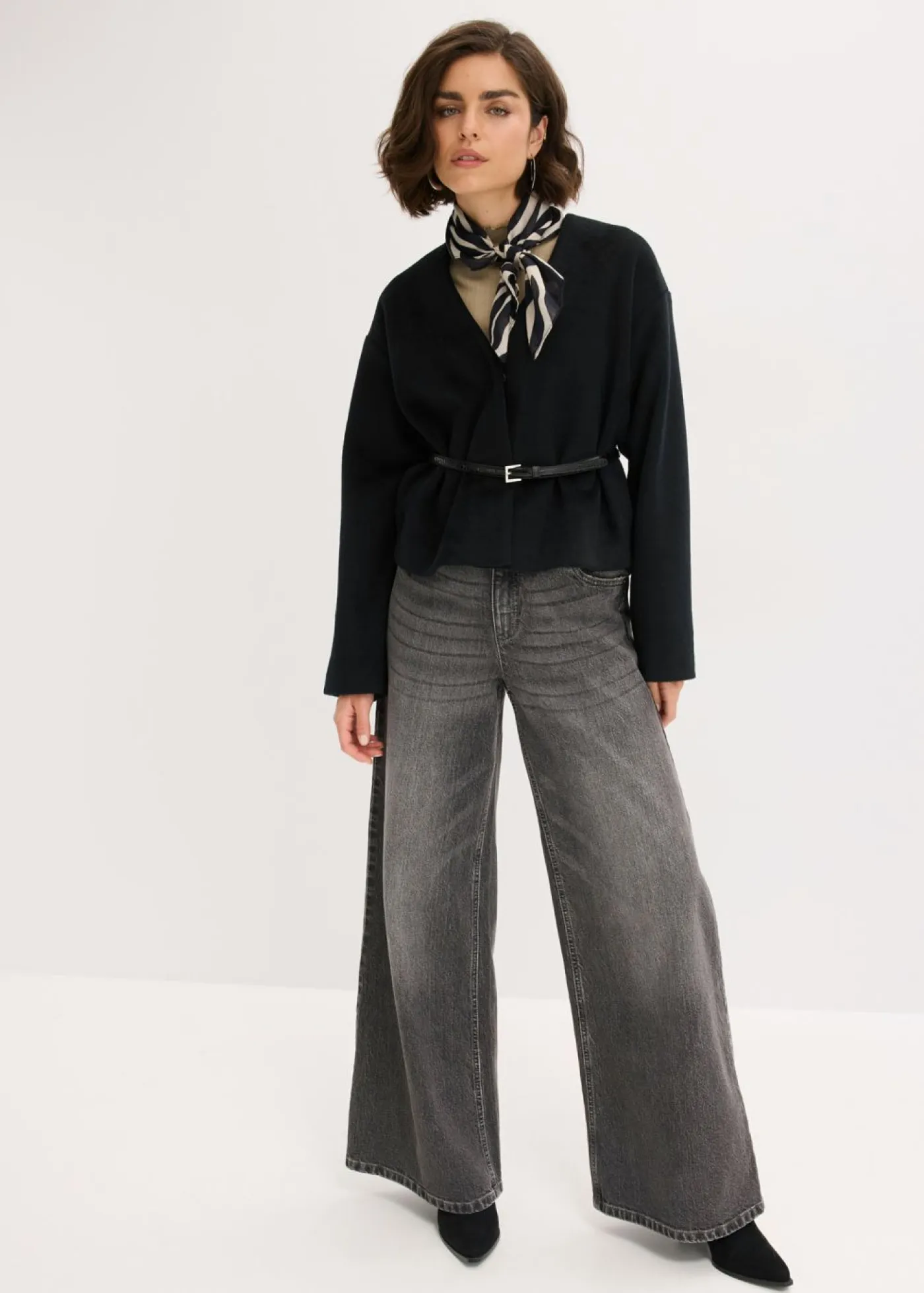 New Americana oversized con cinturón en efecto lana, sin forro Mujer Blazers
