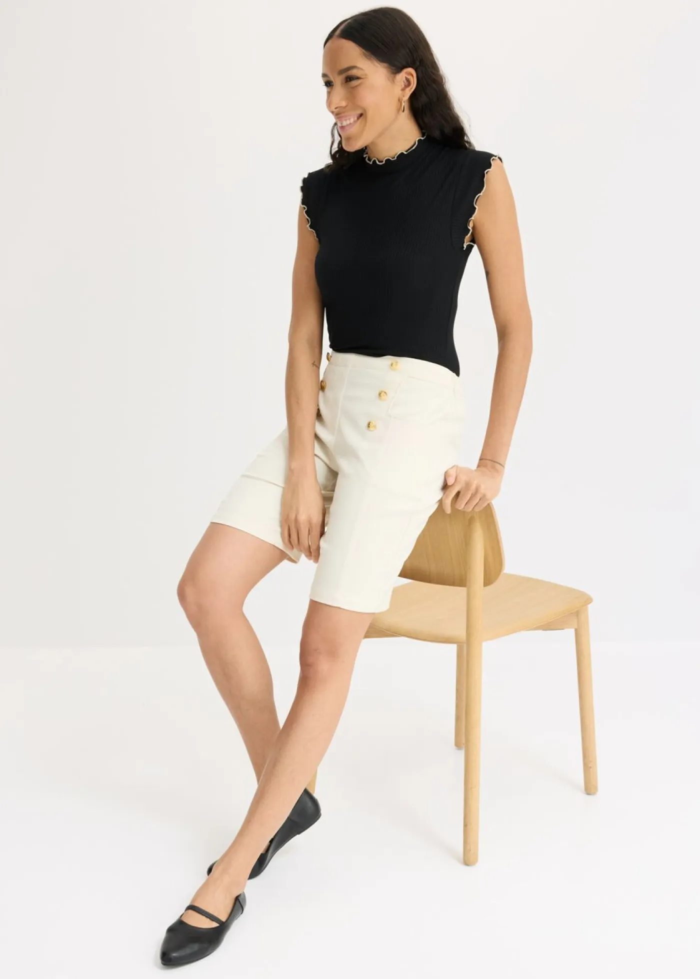 Sale Bermudas con botones decorativos Mujer Shorts|Pantalones