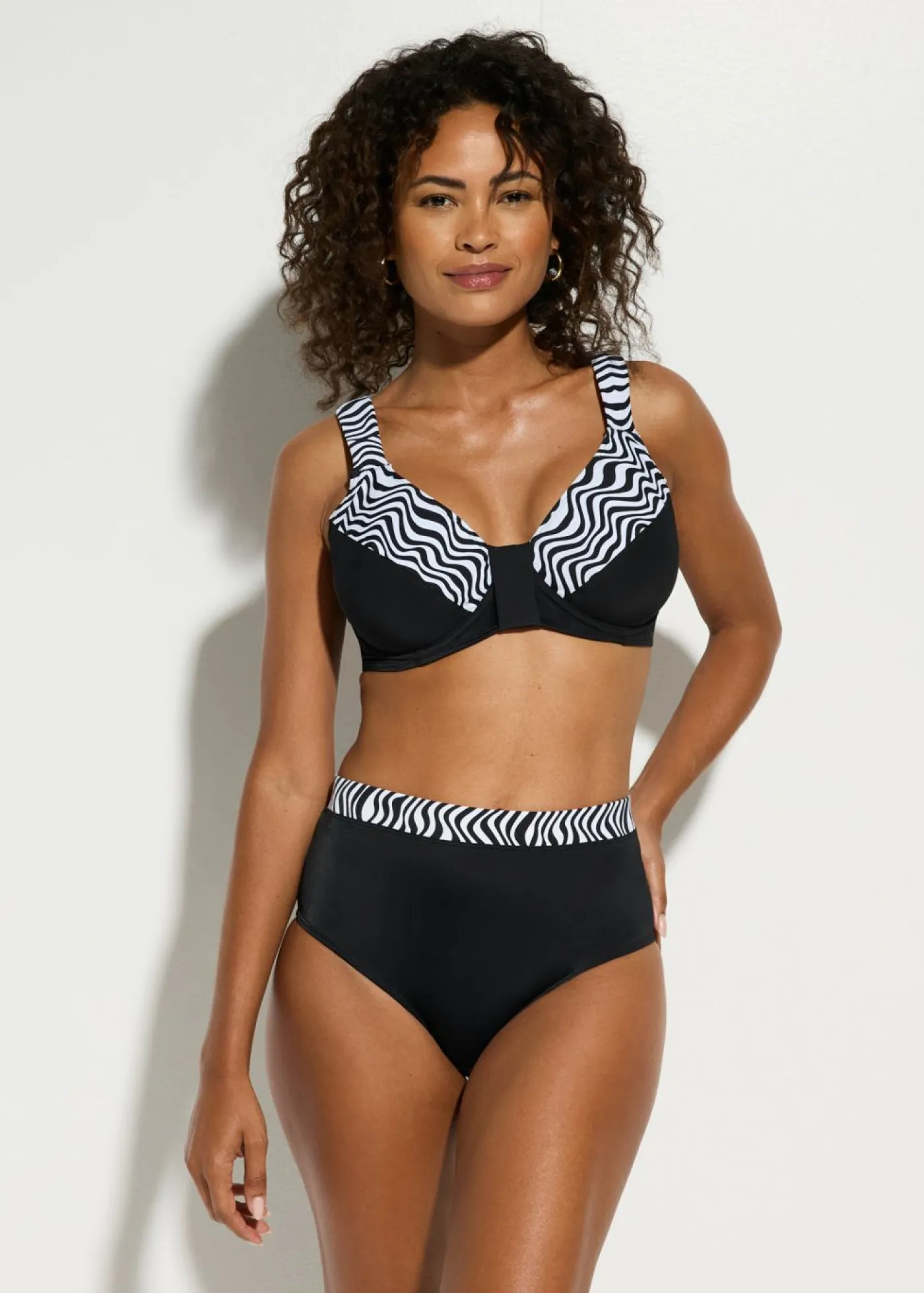 Outlet Bikini reductor con tirantes acolchados (2 piezas) Mujer Bikinis