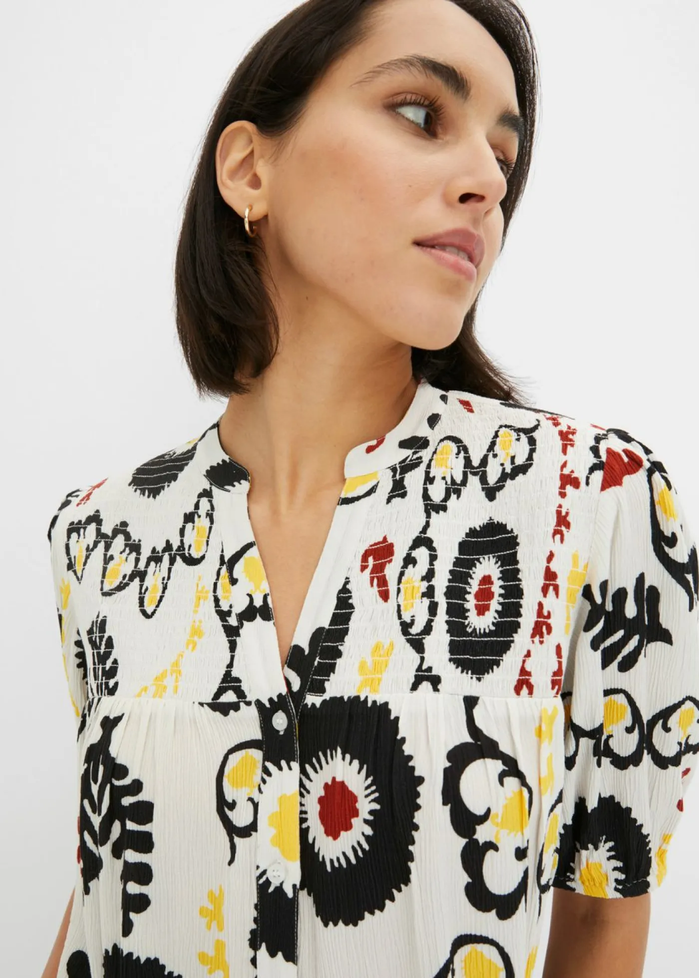 Blusa de manga corta de viscosa fluida con detalle de nido de abeja Mujer Camisas Y Blusas