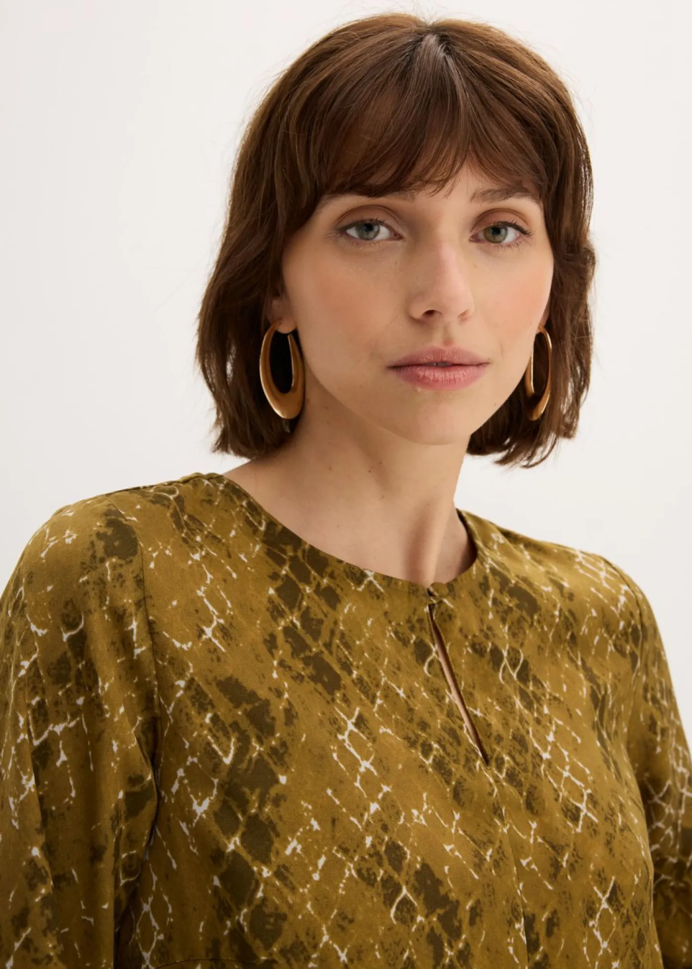 Sale Blusa de satén fluido Mujer Camisas Y Blusas