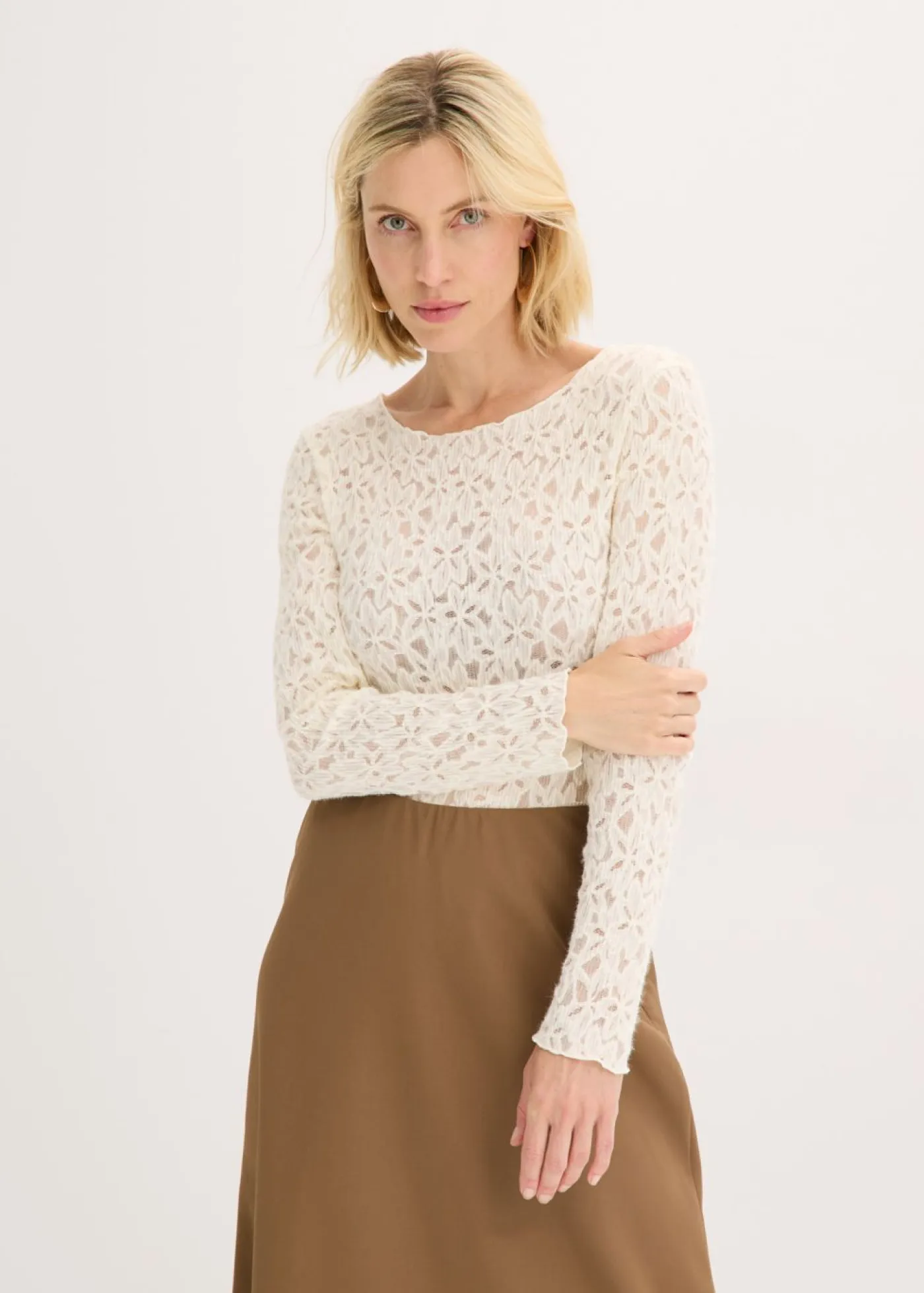 Best Body de encaje con superficie mullida Mujer Camisetas