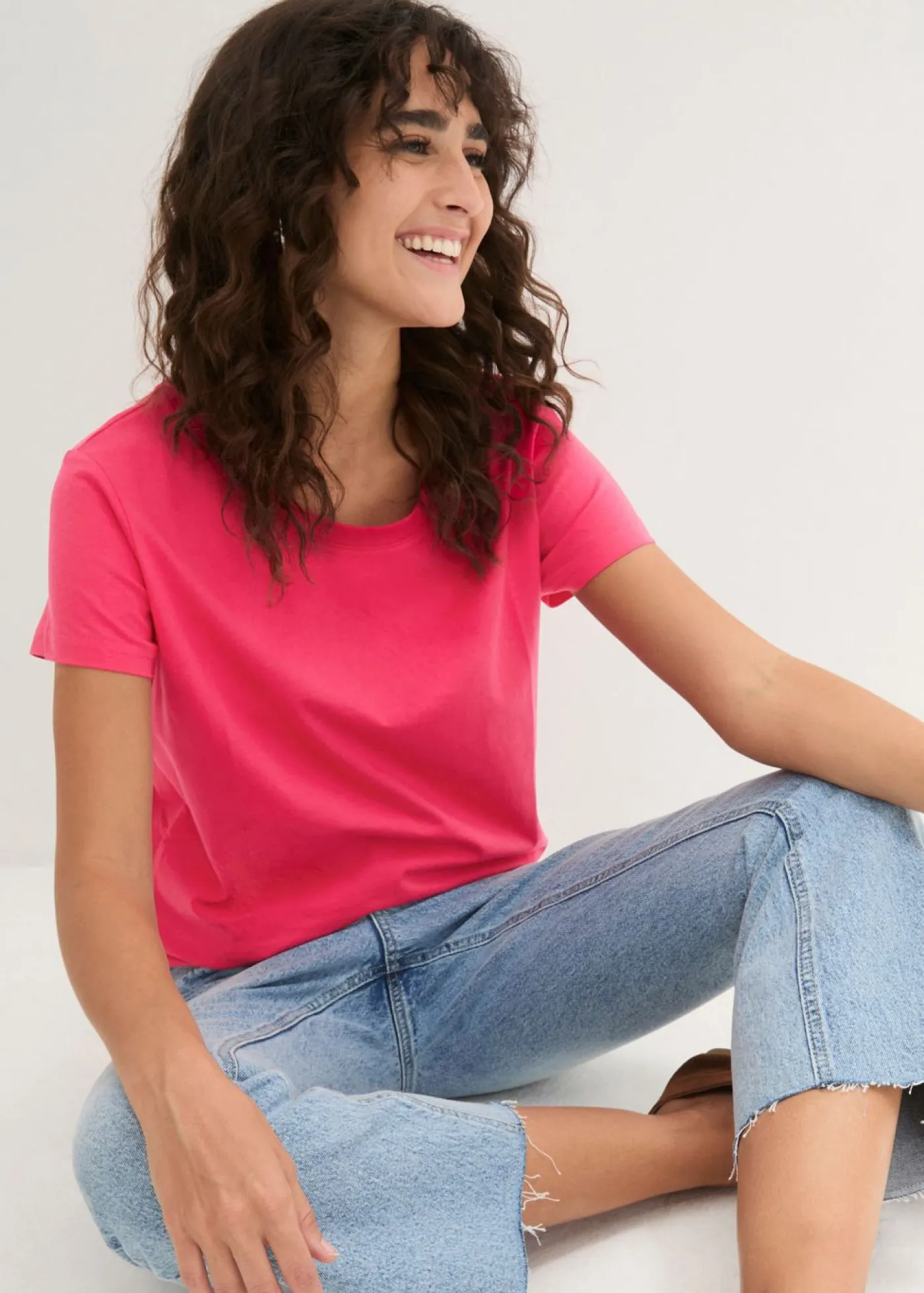 Hot Camiseta de cuello redondo y manga corta (5 unidades) Mujer Básicos|Camisetas