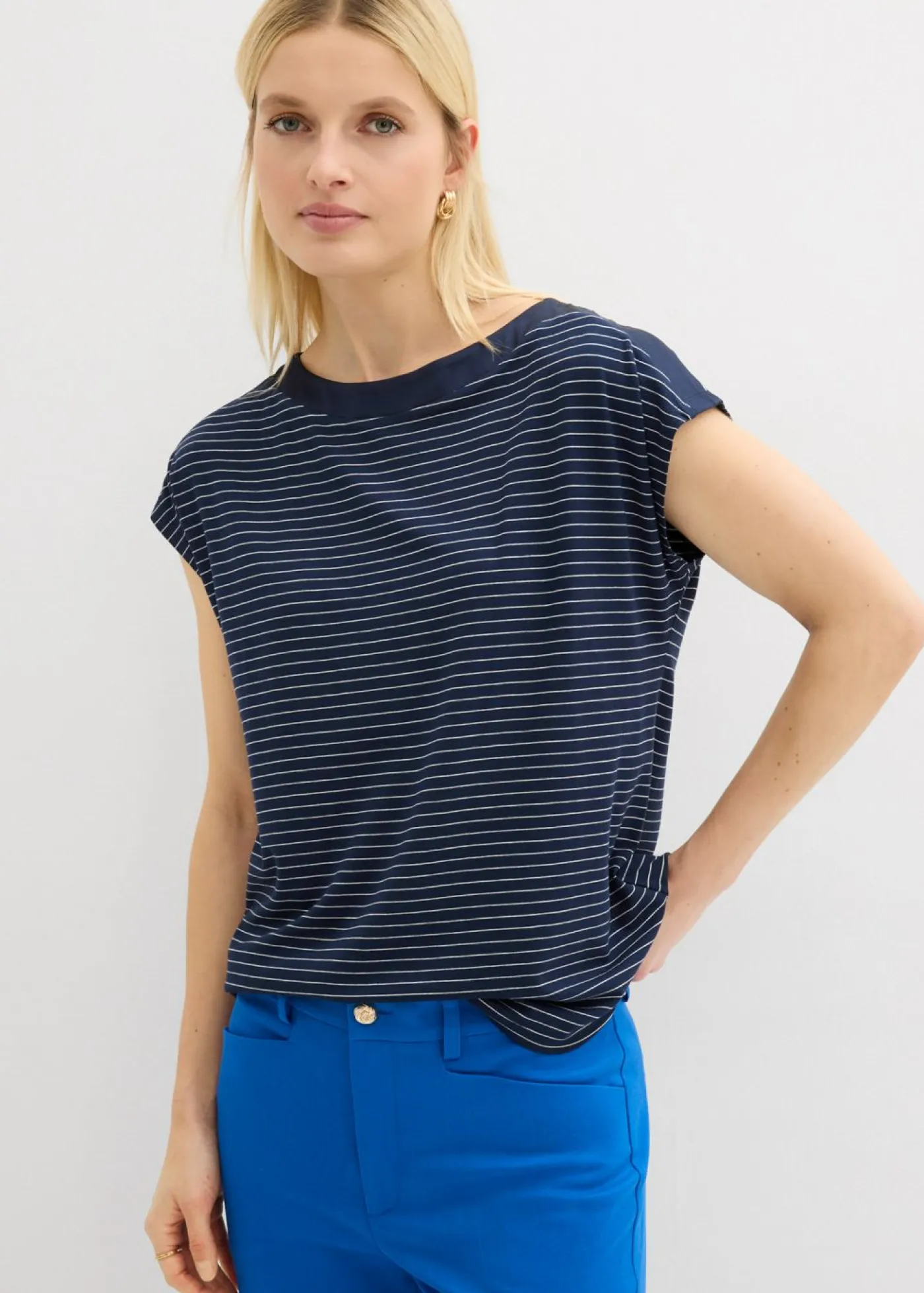 Hot Camiseta de viscosa fluida con ribete de satén Mujer Camisetas|Novedades