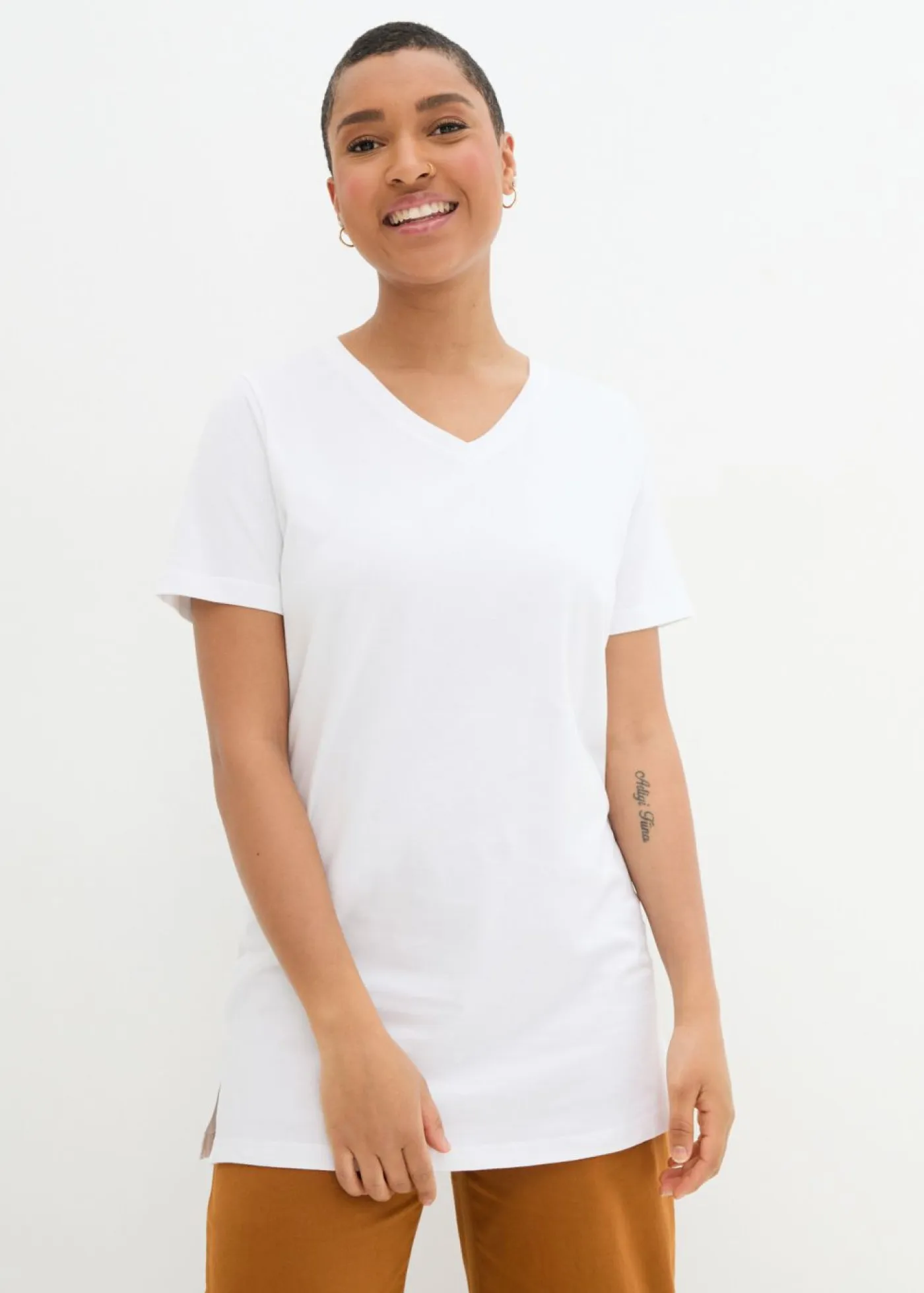 Sale Camiseta larga con escote en V (2 unidades) Mujer Básicos|Camisetas