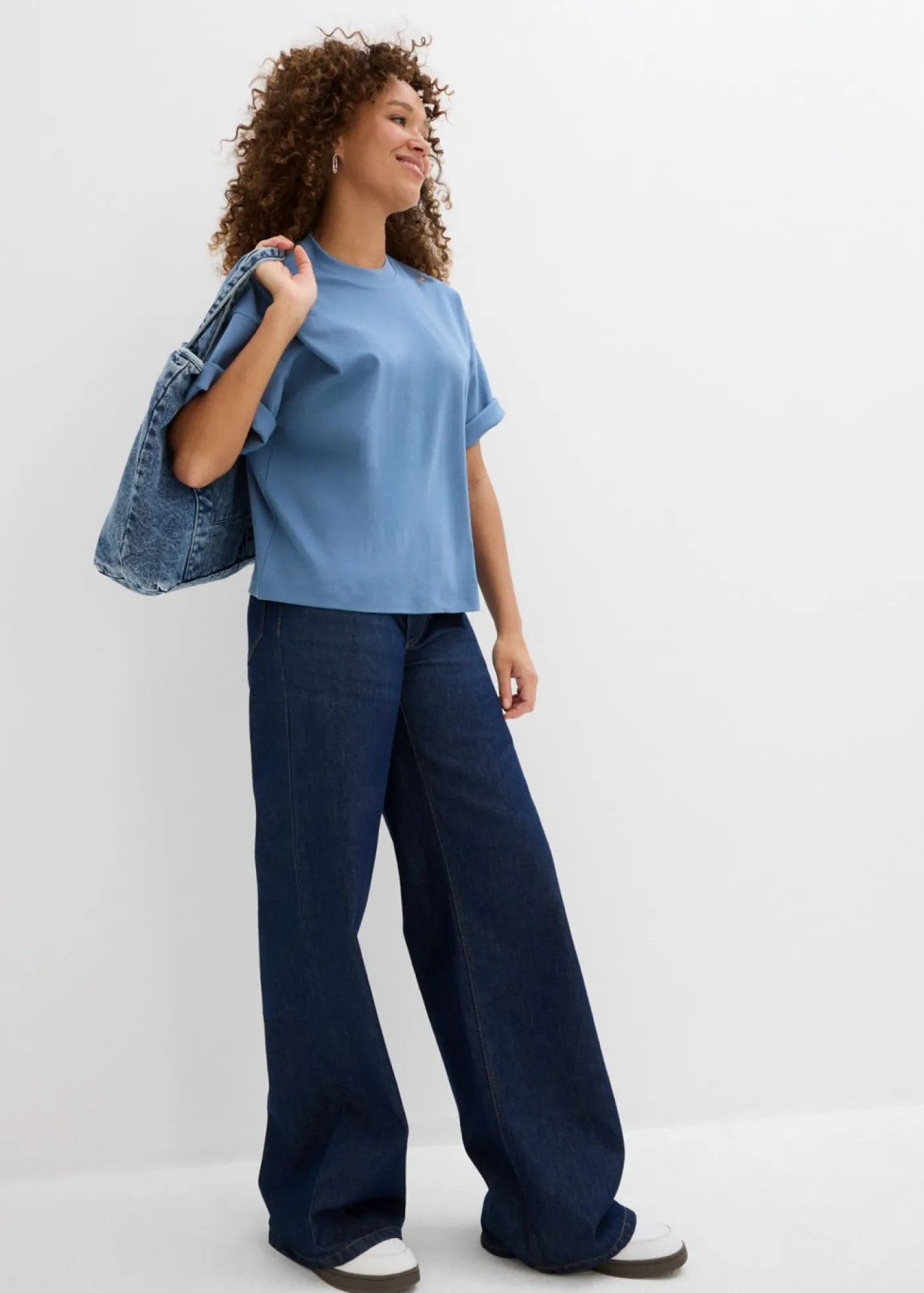 Clearance Camiseta oversize, corta, de algodón orgánico puro y pesado Mujer Básicos|Camisetas