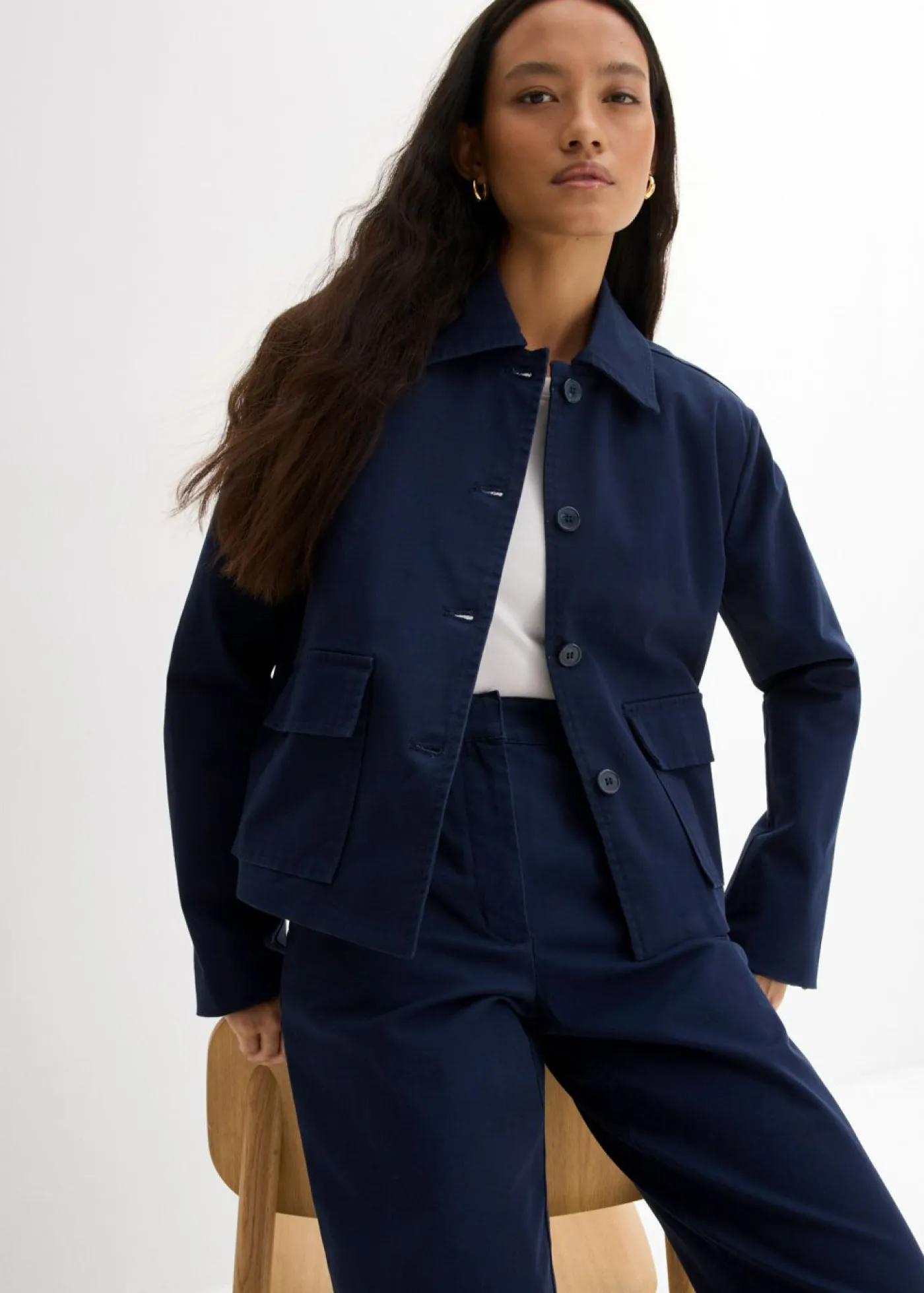 Chaqueta corta de entretiempo de mezcla de algodón orgánico elástico Mujer Esenciales|Chaquetas Y Abrigos