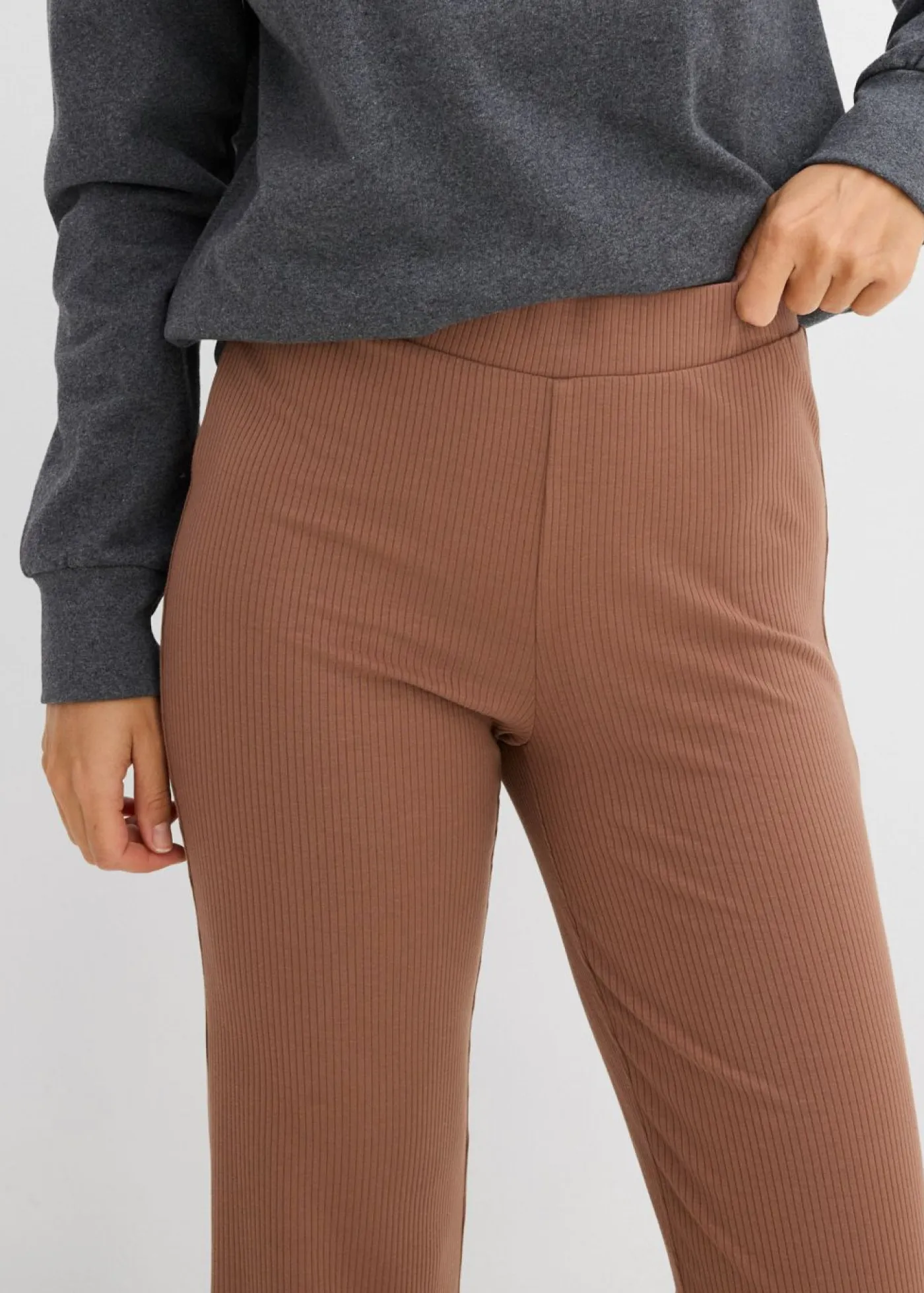 Clearance Leggings acortados de canalé de mezcla de viscosa Mujer Pantalones|Novedades