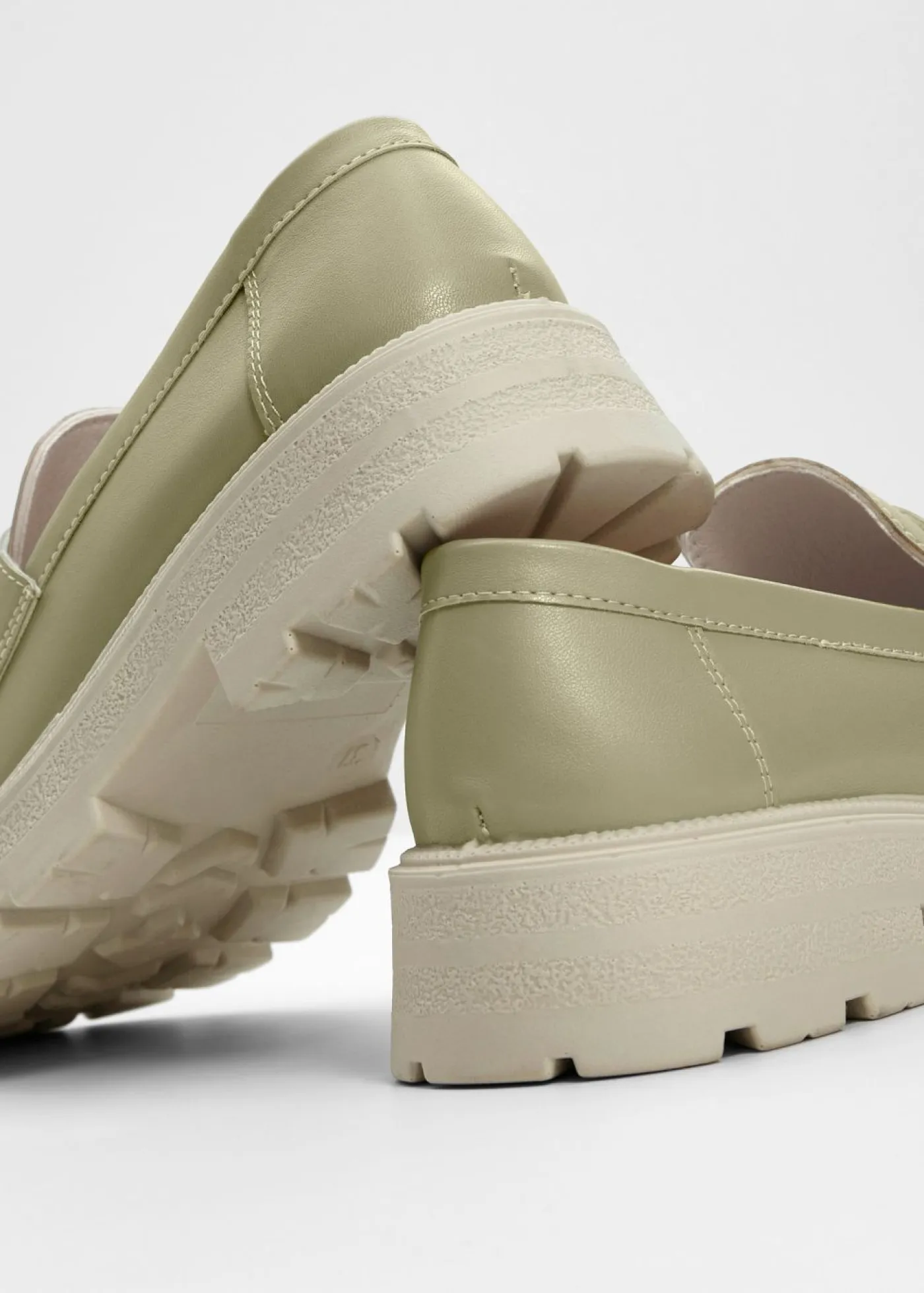 Mocasín chunky con suela ligera Mujer Tendencias·Zapatos Veganos|Mocasines