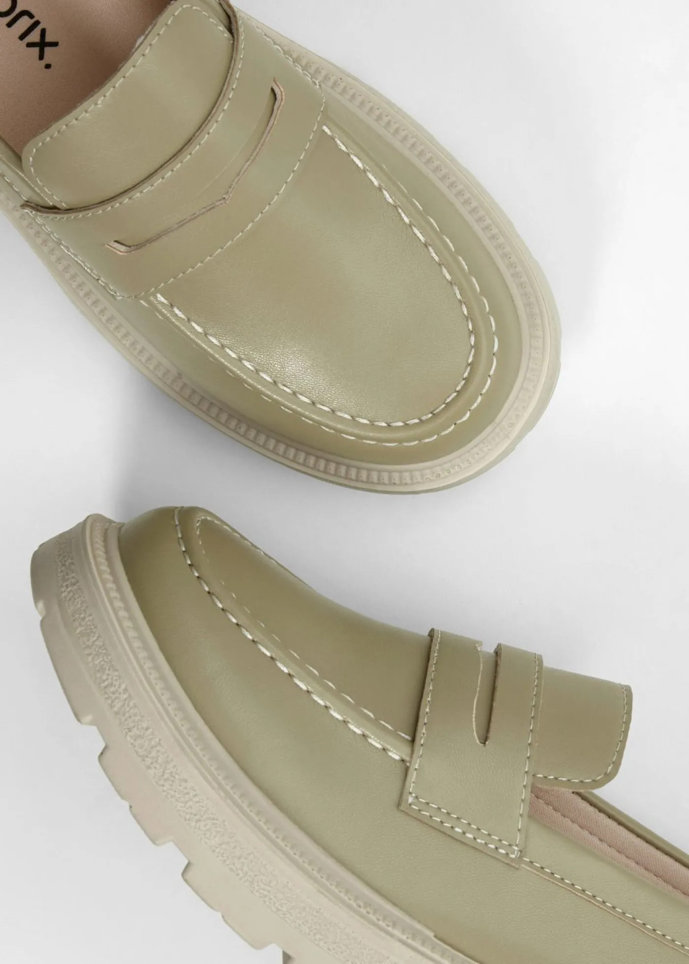 Mocasín chunky con suela ligera Mujer Tendencias·Zapatos Veganos|Mocasines