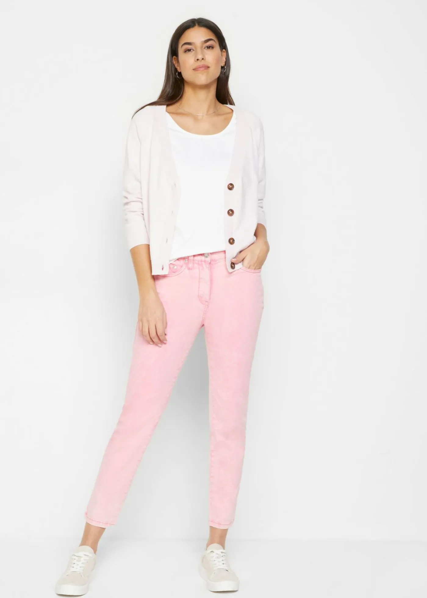 Pantalón acortado de sarga con aspecto desgastado Mujer Pantalones