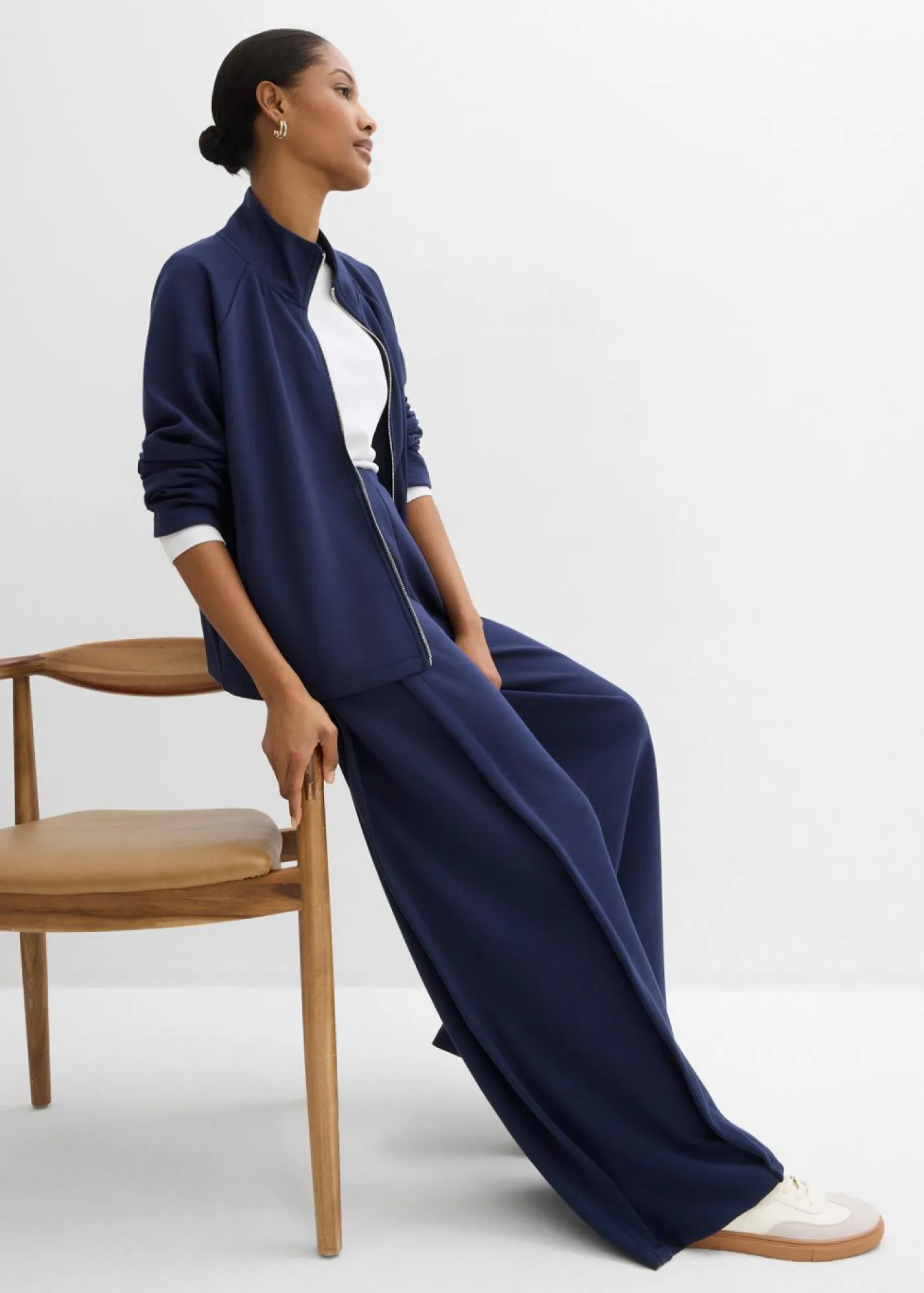 Sale Pantalón ancho de mezcla de modal con pliegue lateral Mujer Esenciales|Pantalones
