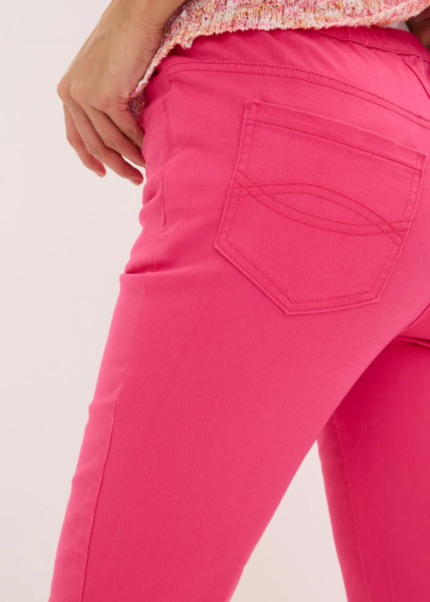 New Pantalón capri sin cierre con elástico Mujer Pantalones|Novedades