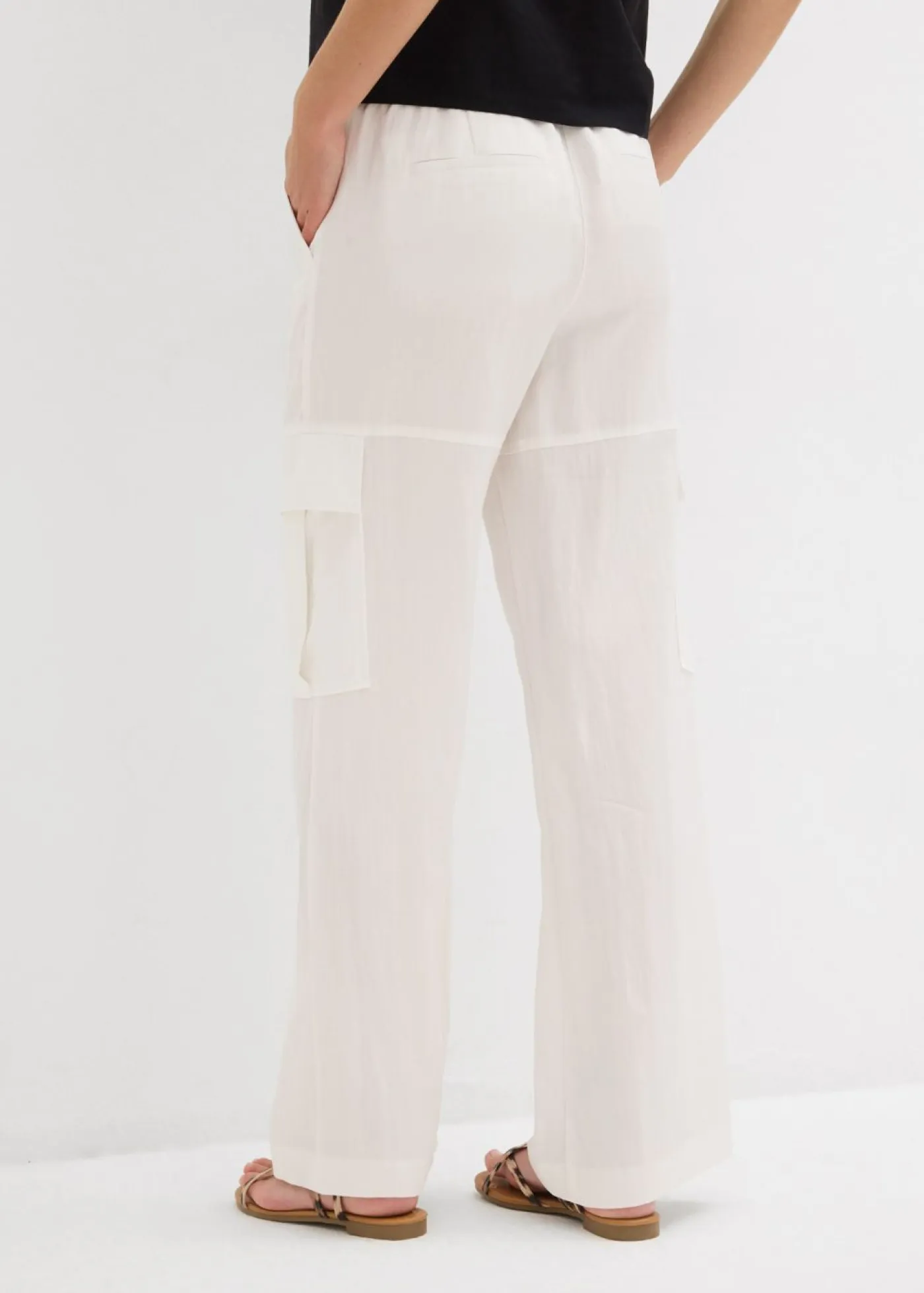 Sale Pantalón cargo de mezcla de lyocell fluido Mujer Pantalones