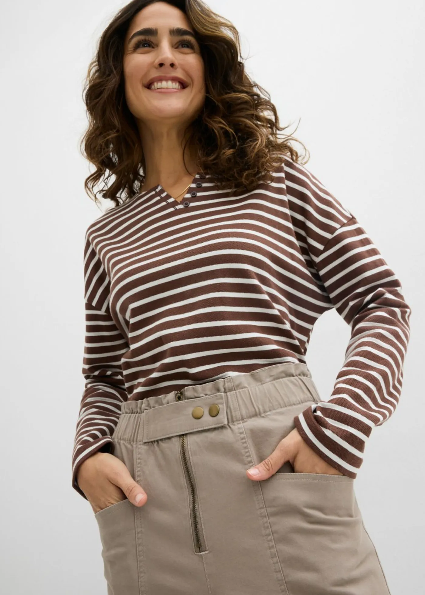 Sale Pantalón cargo de sarga Mujer Pantalones