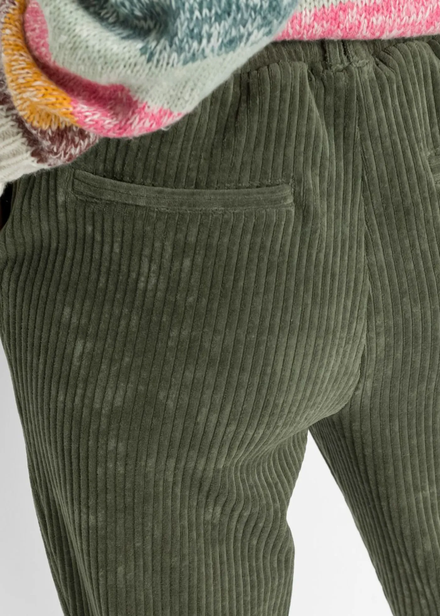 Outlet Pantalón con cinturilla elástica y aspecto de pana Mujer Pantalones