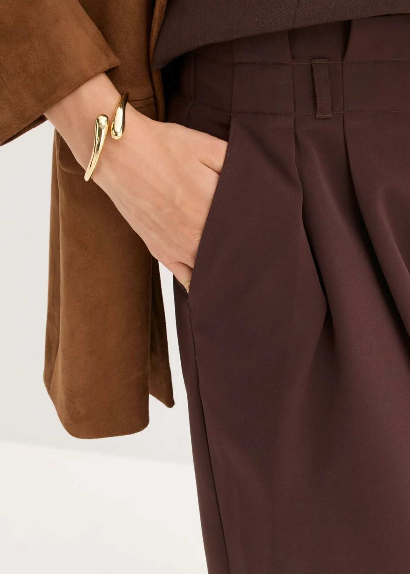 Sale Pantalón con pinzas y cinturilla cómoda Mujer Pantalones
