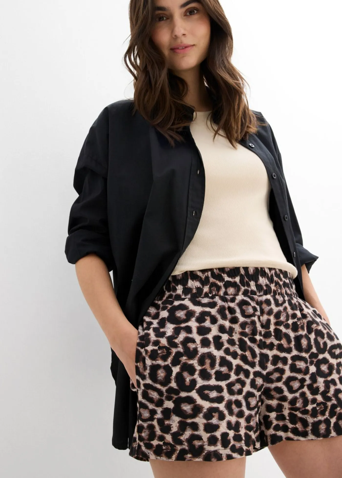 Pantalón corto con cinturilla elástica Mujer Shorts|Pantalones