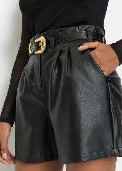 Online Pantalón corto de piel sintética con cinturón Mujer Shorts|Pantalones