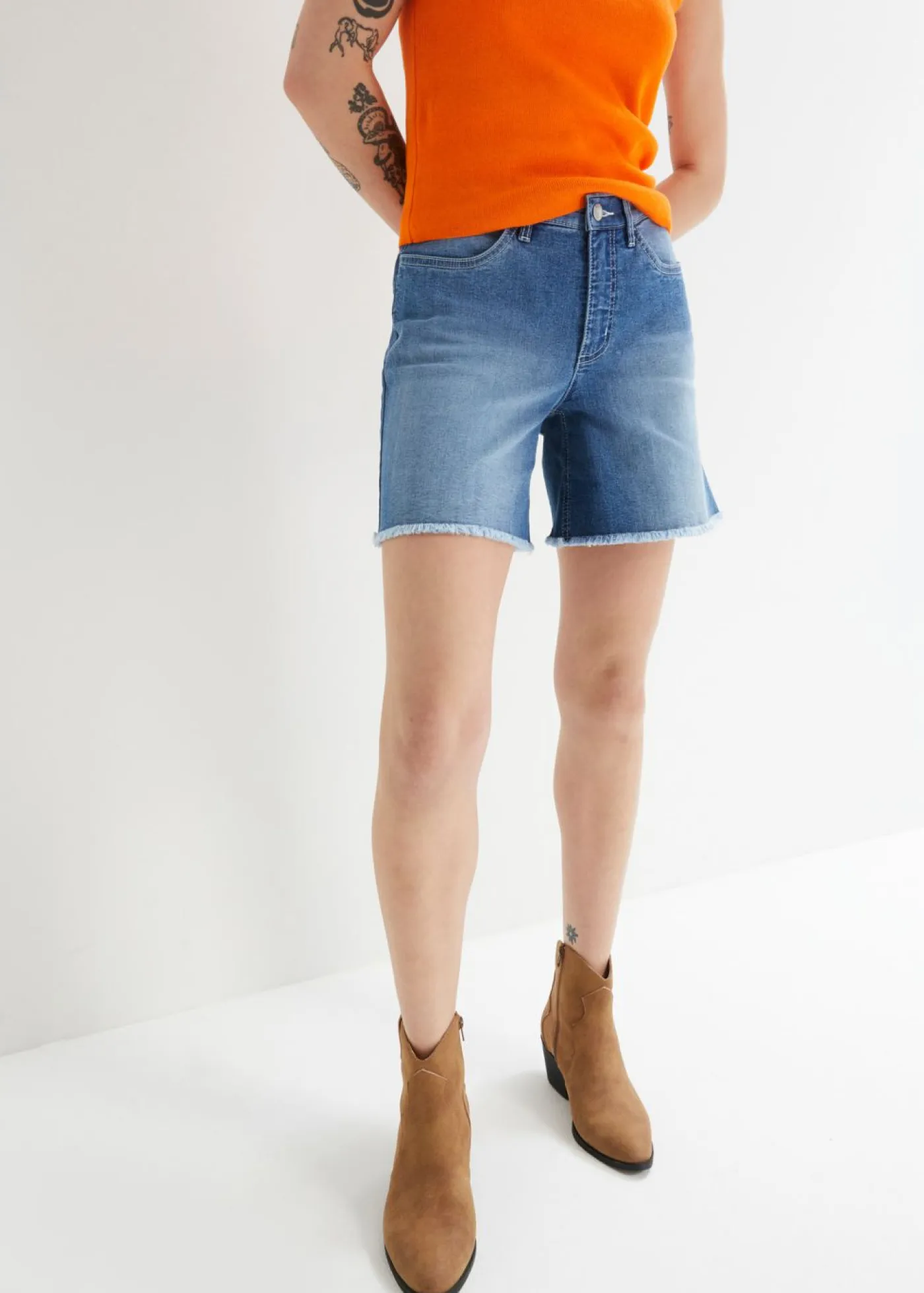 Hot Pantalón corto vaquero con talle medio y tejido elástico Mujer Shorts|Vaqueros