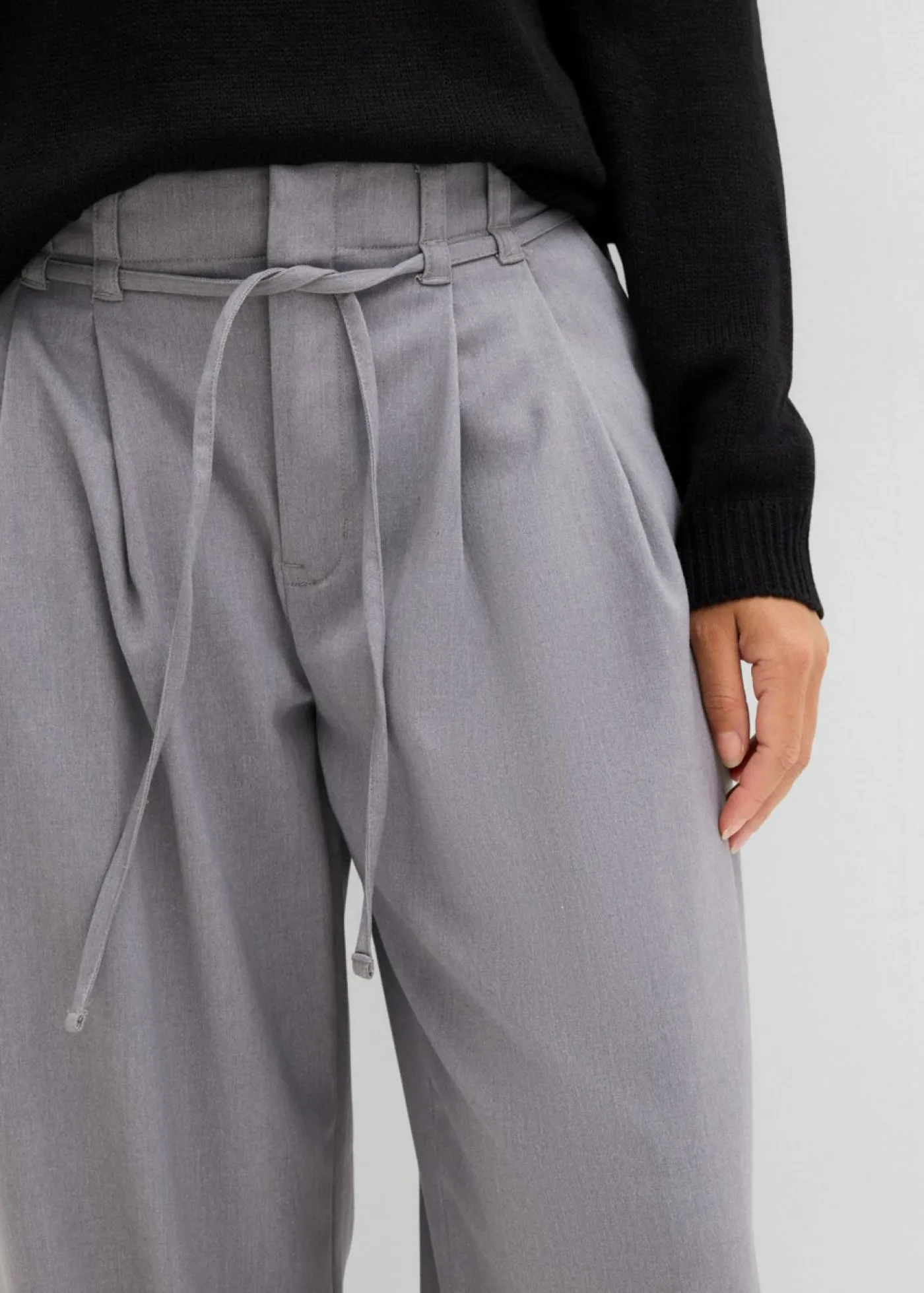 Outlet Pantalón de pinzas con cordón Mujer Pantalones