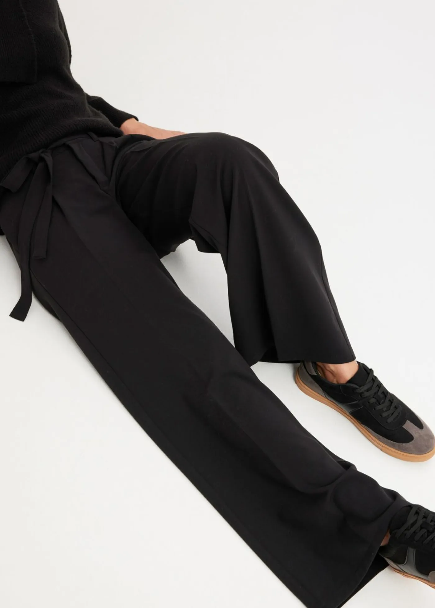 Sale Pantalón de pinzas de mezcla de viscosa Mujer Pantalones