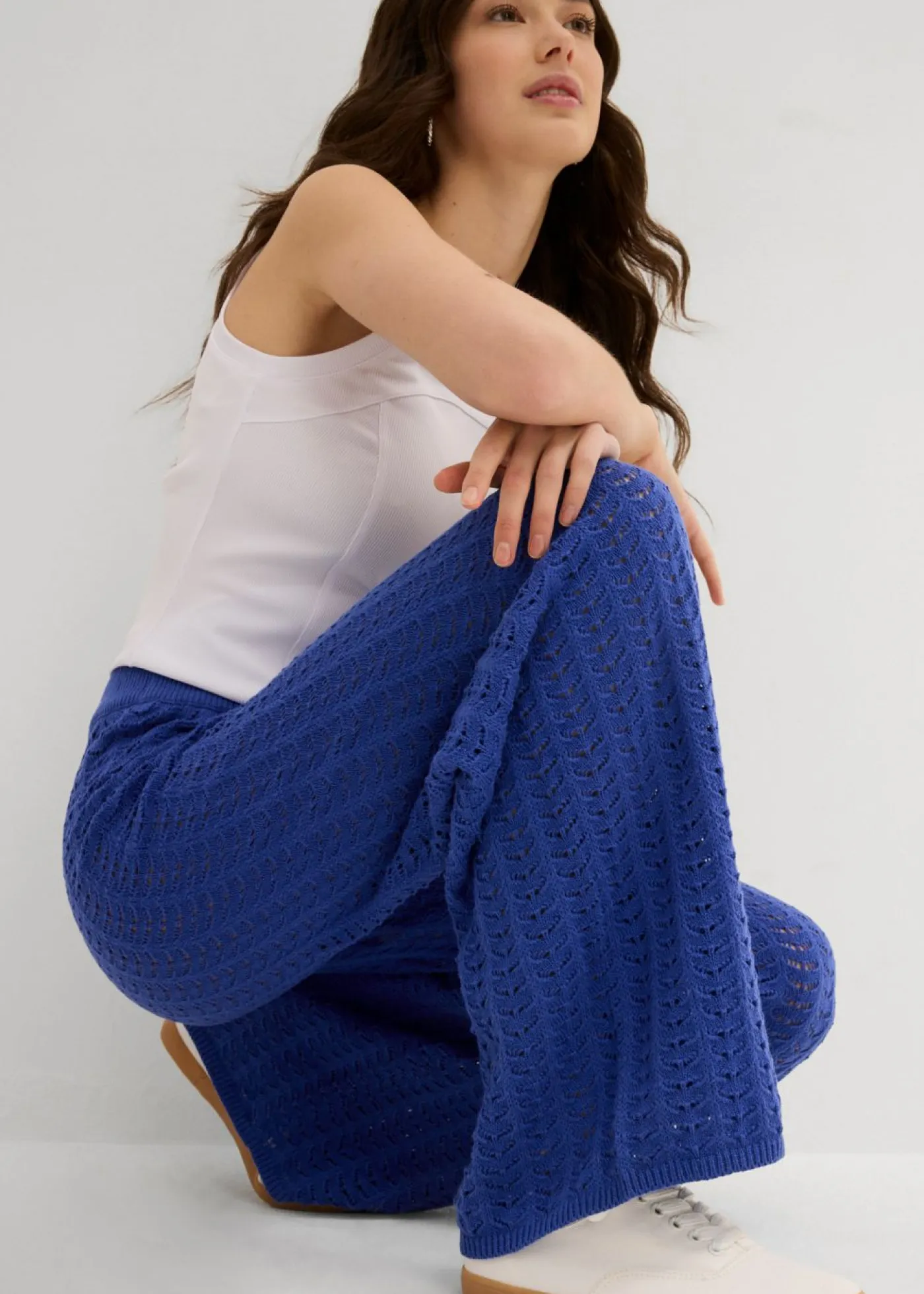 Discount Pantalón de punto con patrón calado Mujer Pantalones