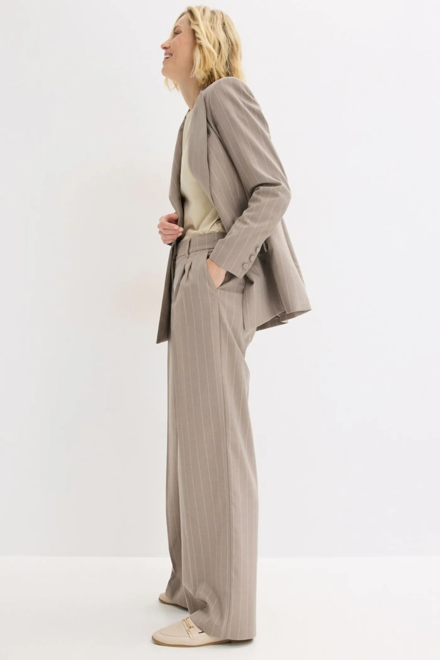Outlet Pantalón Marlene de raya diplomática Mujer Pantalones