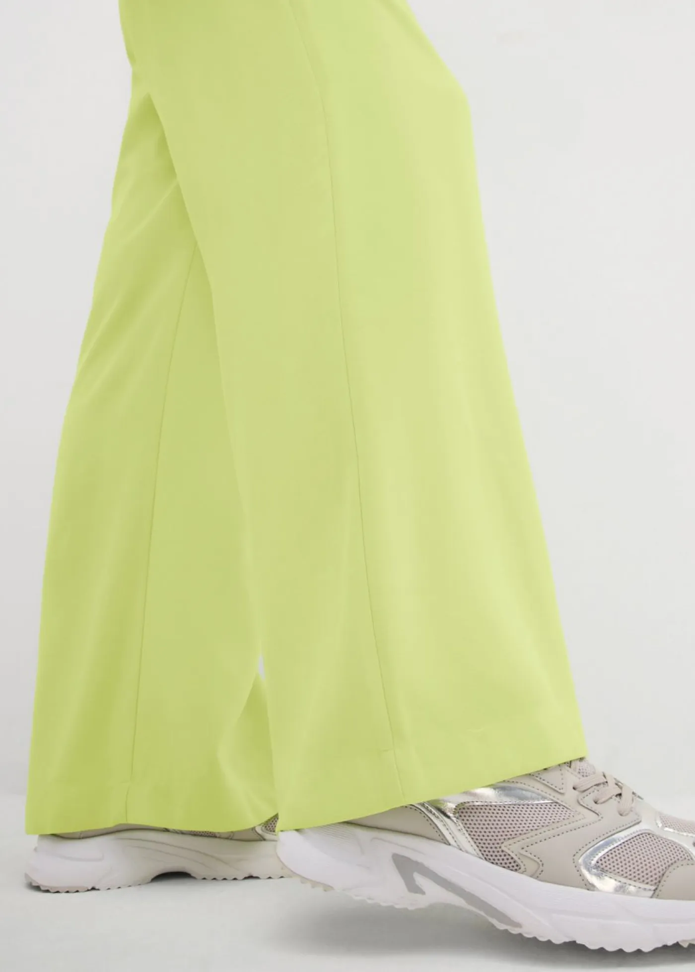 Outlet Pantalón Marlene de viscosa fluida Mujer Pantalones
