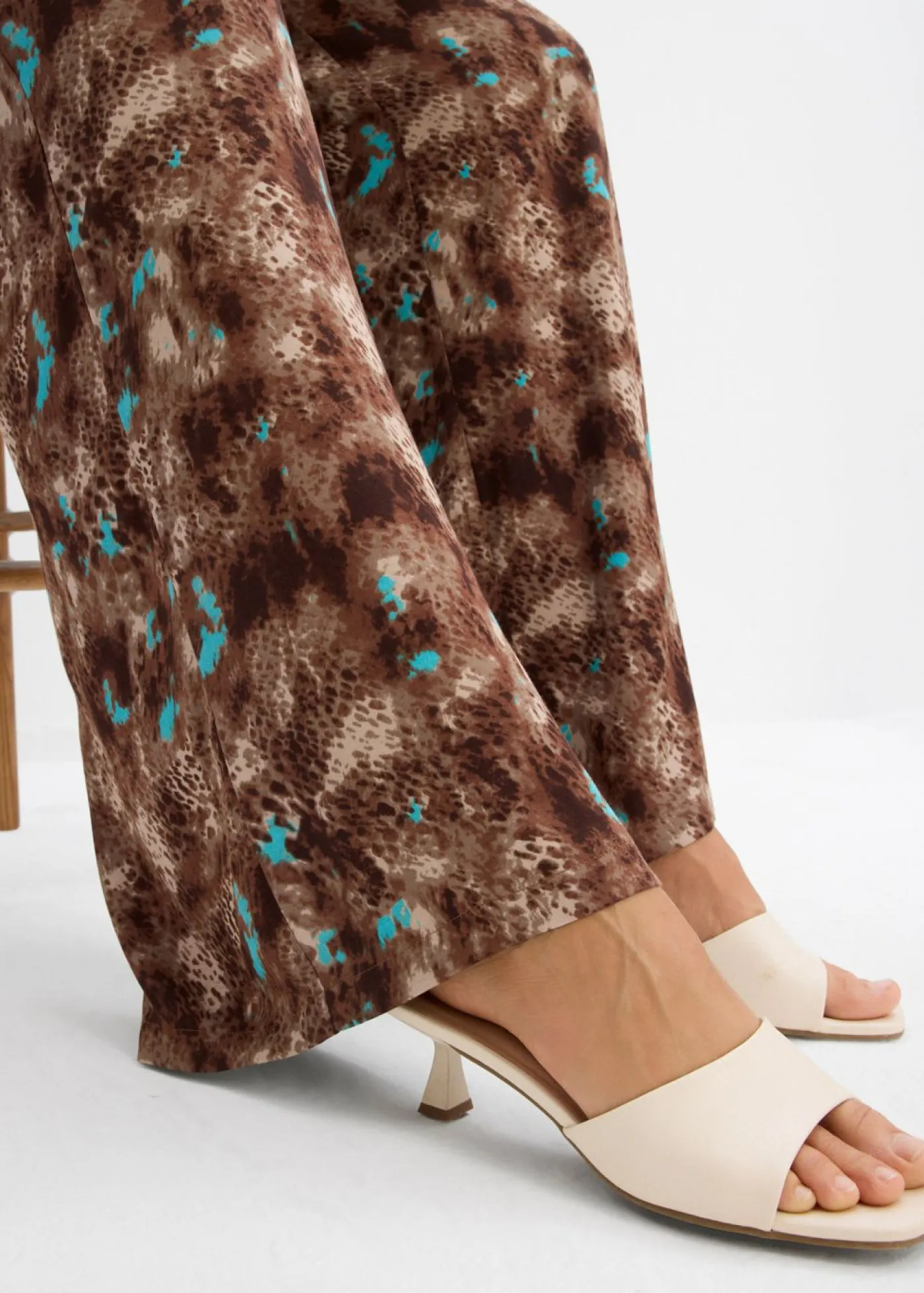 Discount Pantalón sin cierre de viscosa fluida Mujer Pantalones