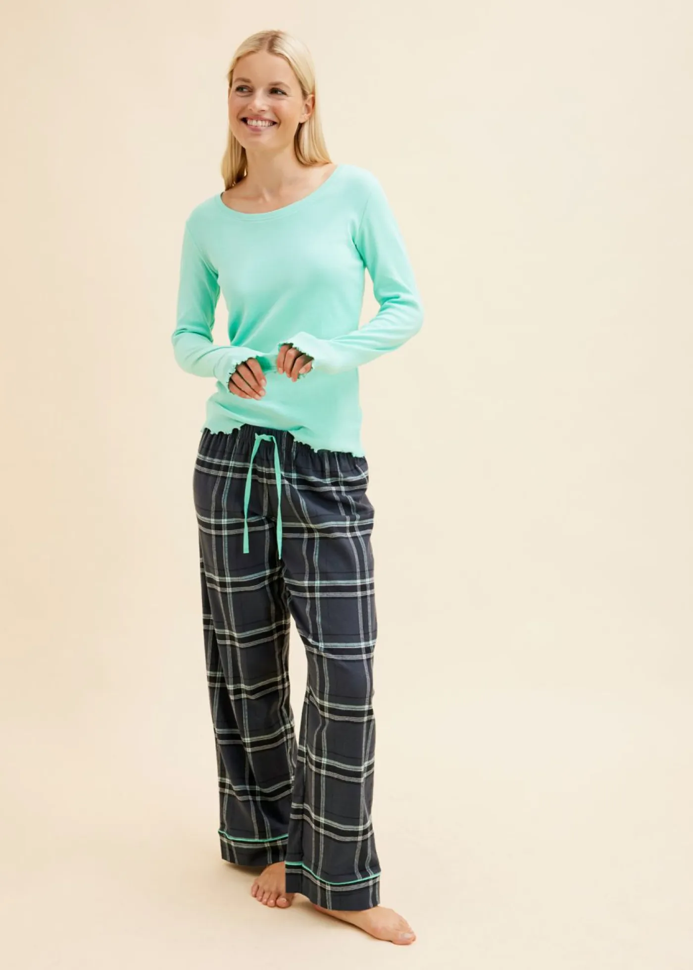 Discount Pijama con camiseta de canalé y pantalón de franela Mujer Ropa Para Dormir