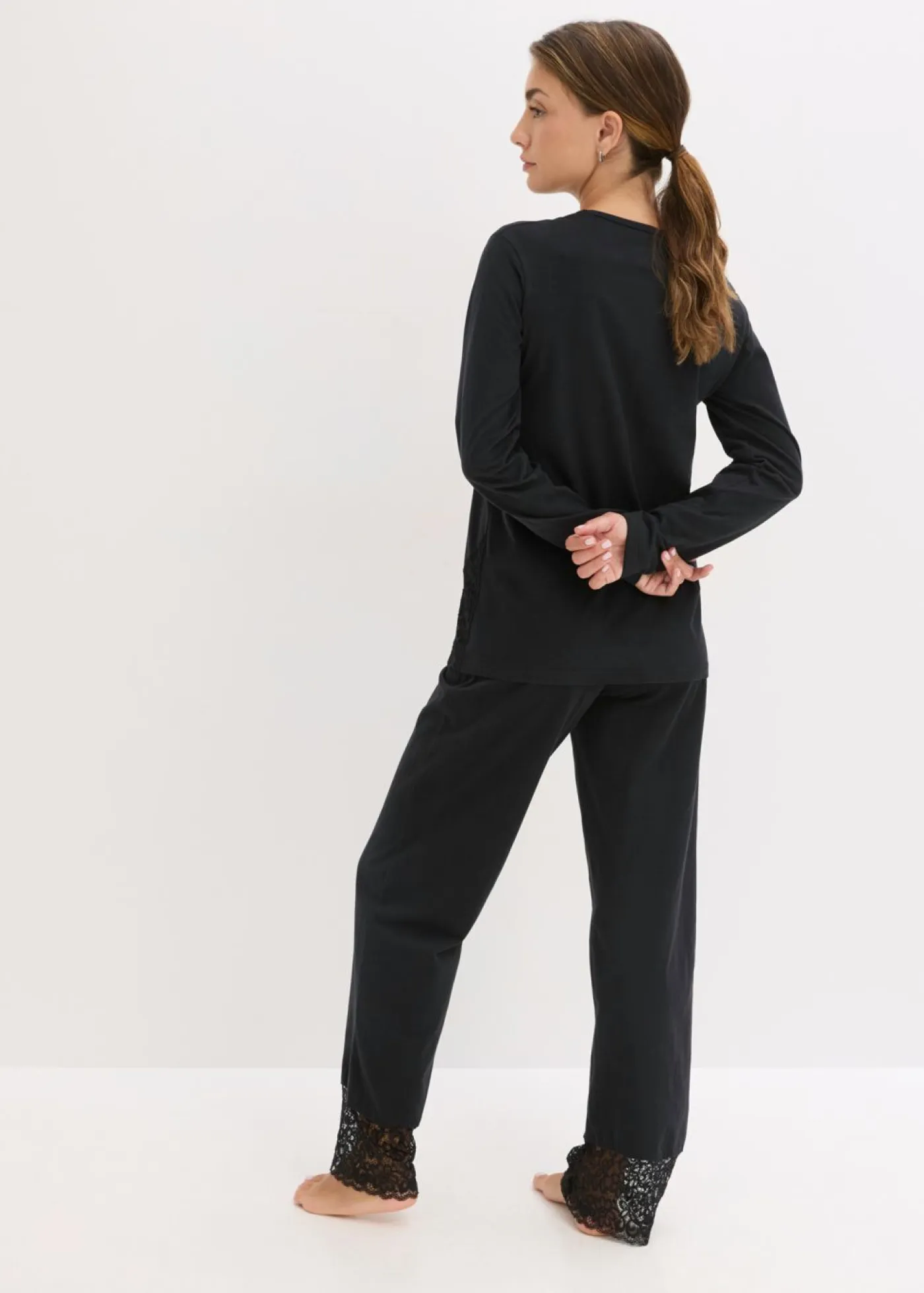 Sale Pijama con encaje delicado Mujer Ropa Para Dormir
