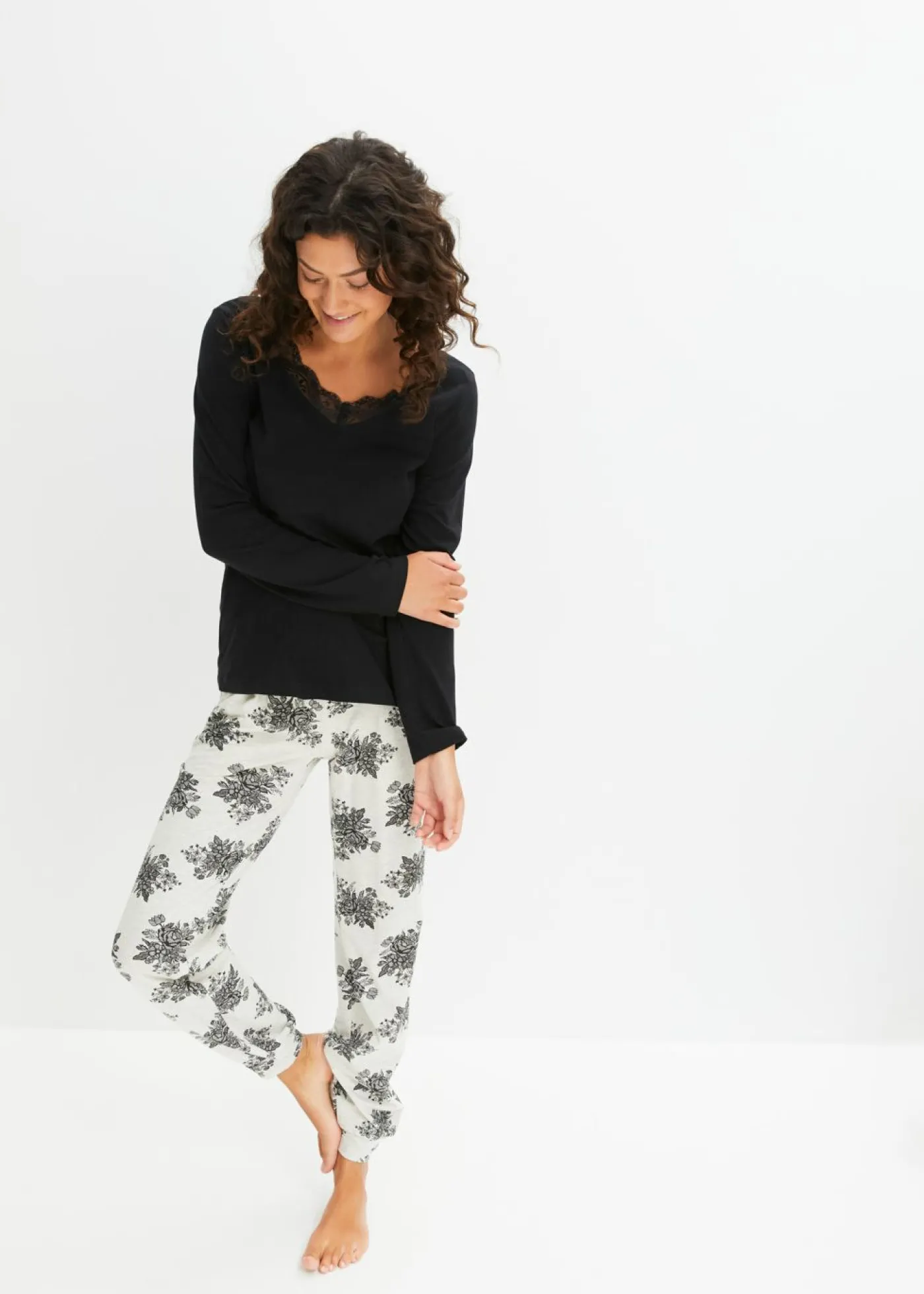 Discount Pijama con encaje discreto Mujer Ropa Para Dormir