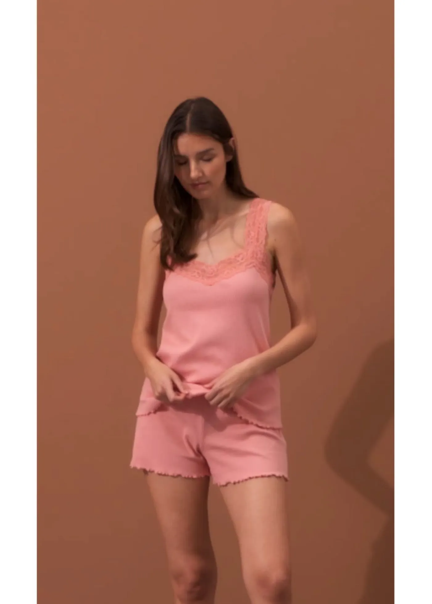 Pijama corto con delicado ribete de encaje Mujer Ropa Para Dormir