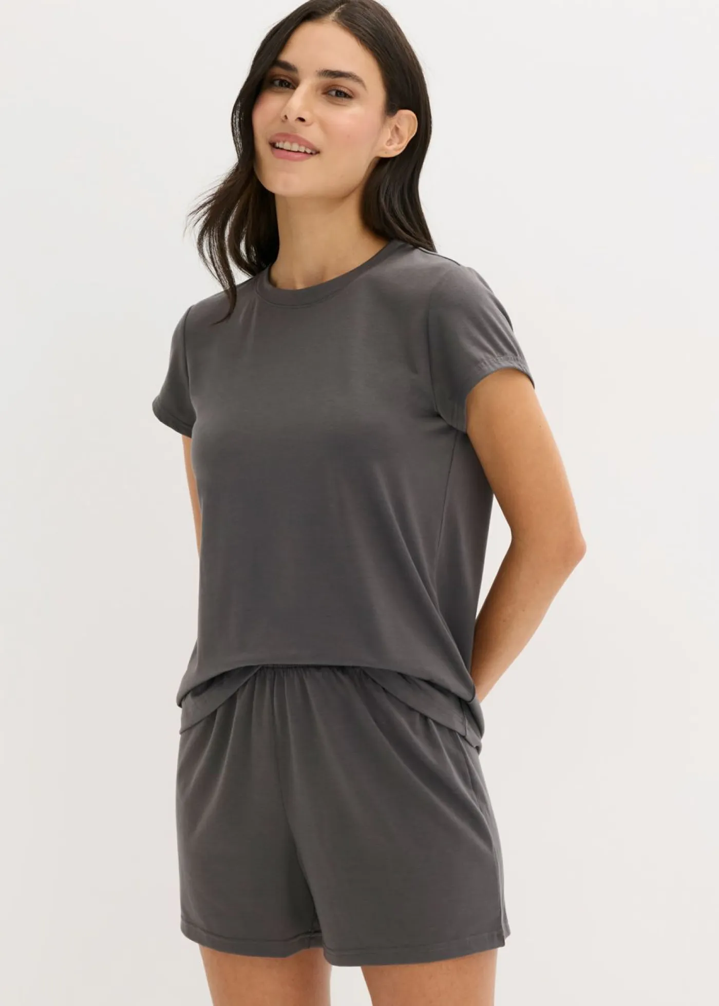 Discount Pijama corto de material ligero y suave Mujer Ropa Para Dormir