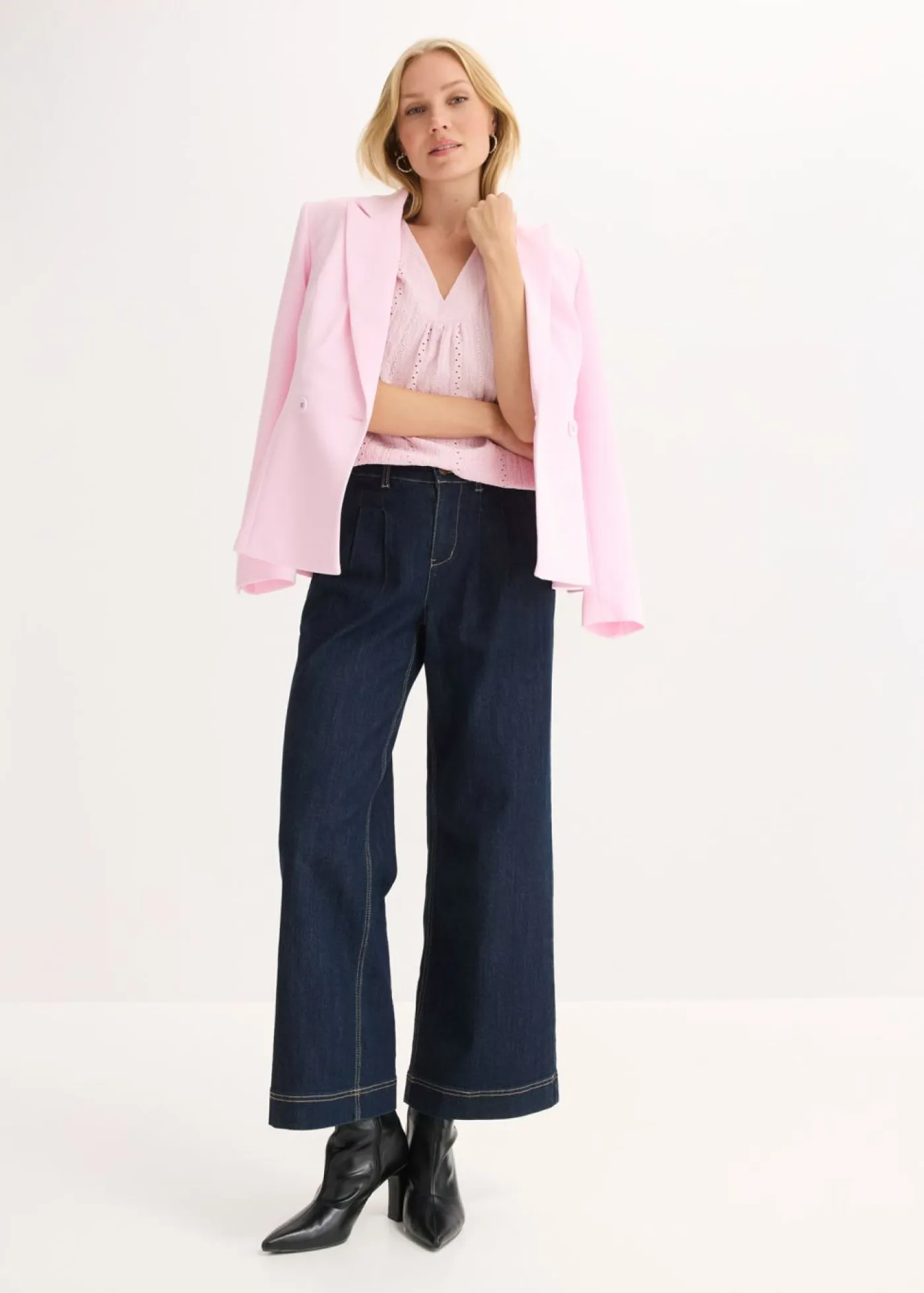 Hot Top con bordado calado Mujer Camisetas|Novedades