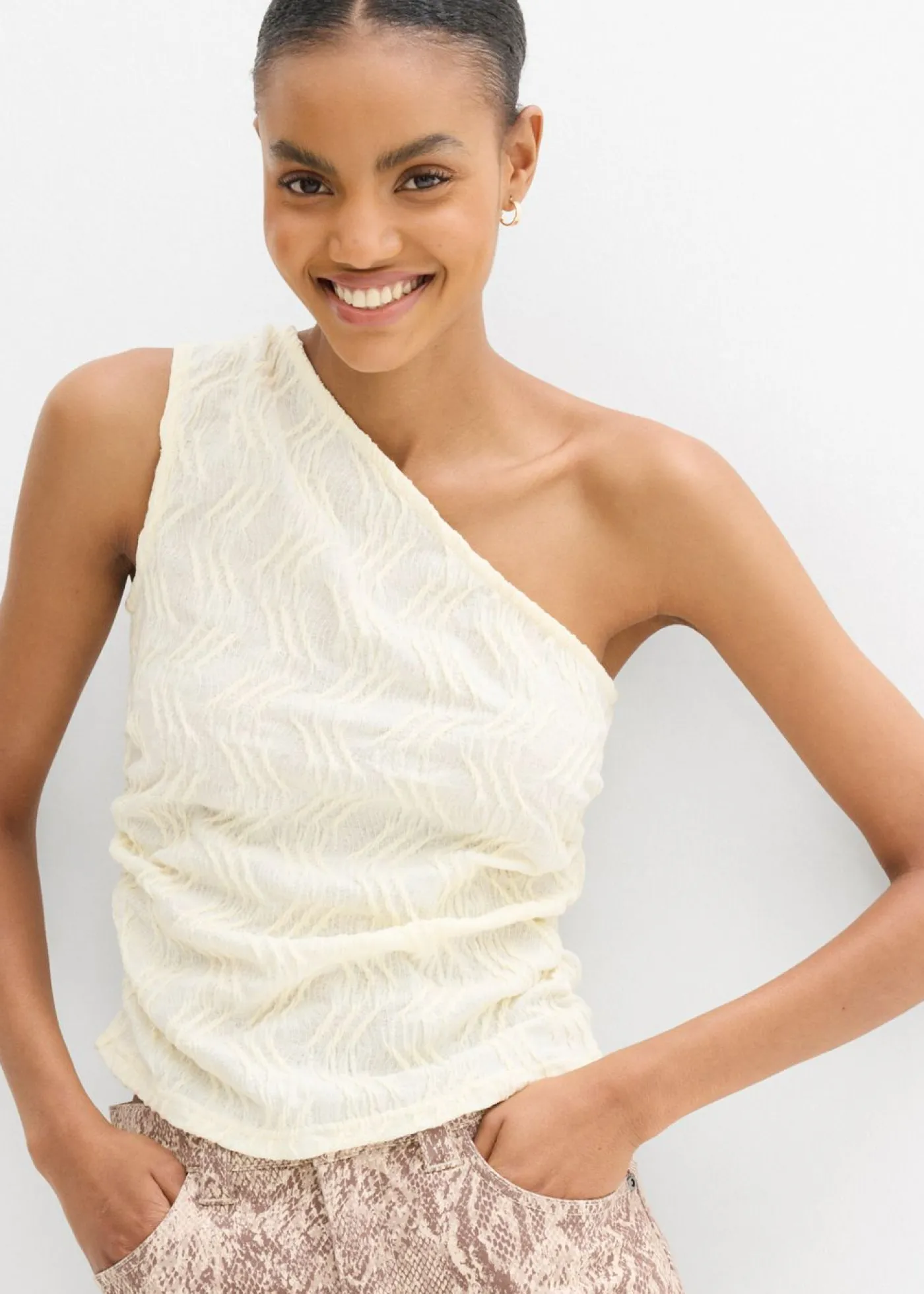 Discount Top con un hombro al descubierto de aspecto estructurado Mujer Camisetas
