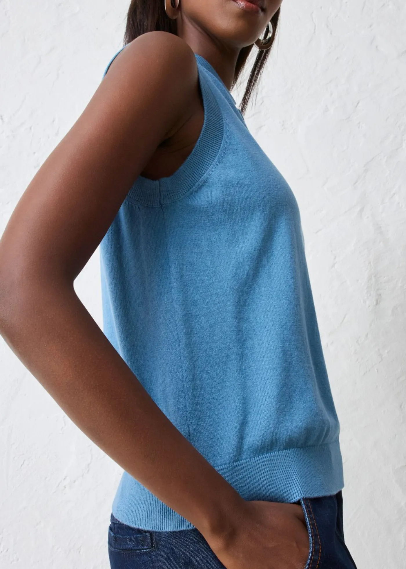 Outlet Top de punto fino con contenido de seda y cuello tipo polo Mujer Premium|Jerséis