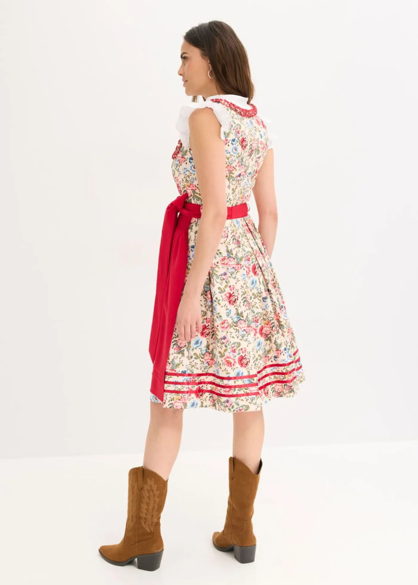 Traje tirolés con delantal bordado (2 piezas) Mujer Vestidos