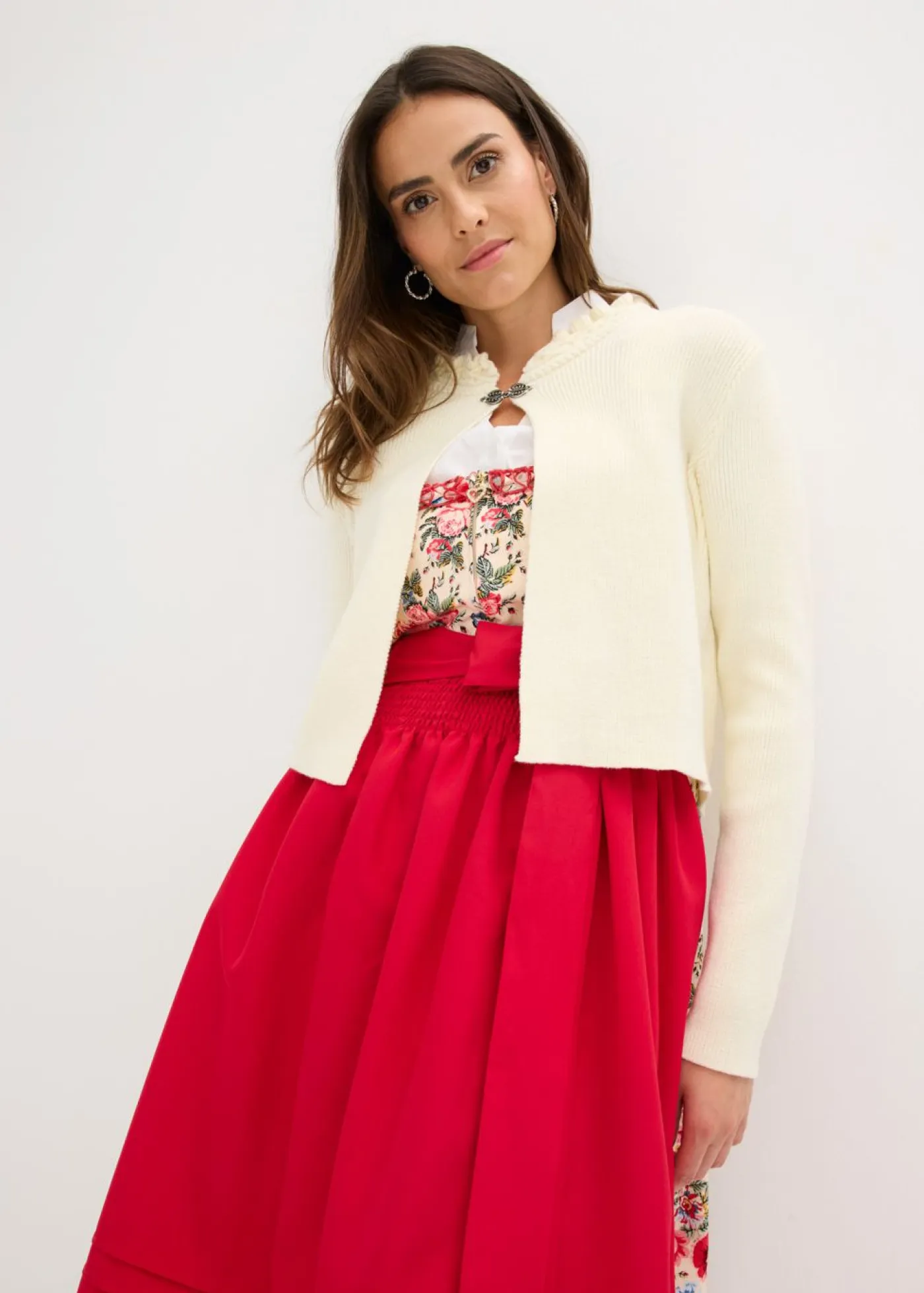 Traje tirolés con delantal bordado (2 piezas) Mujer Vestidos