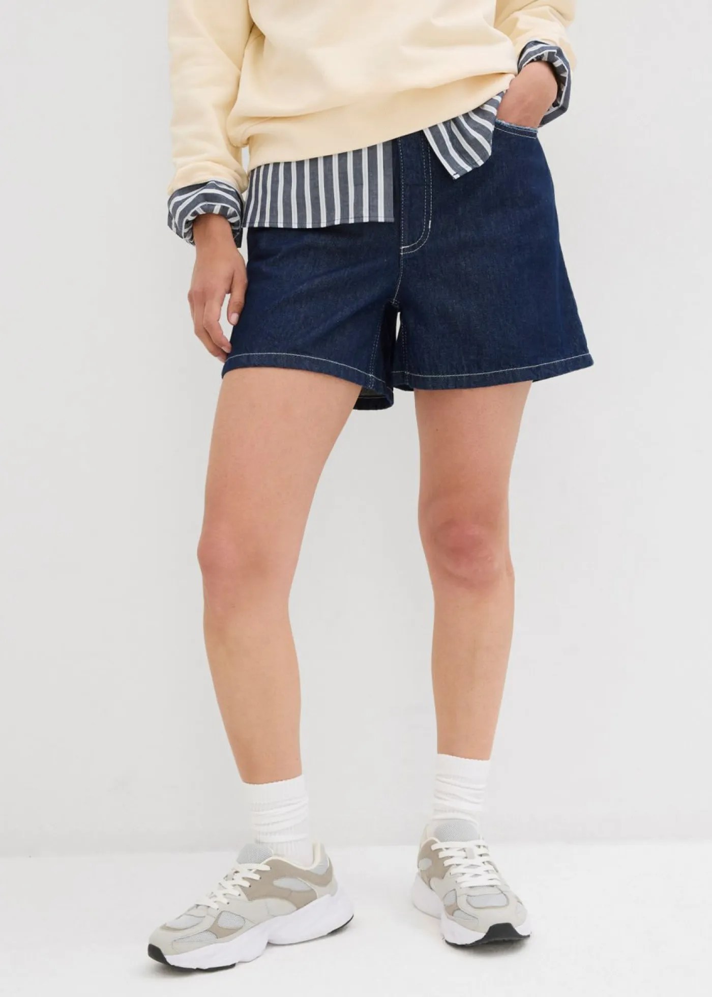 Online Vaqueros cortos poco elásticos con talle alto Mujer Shorts|Vaqueros