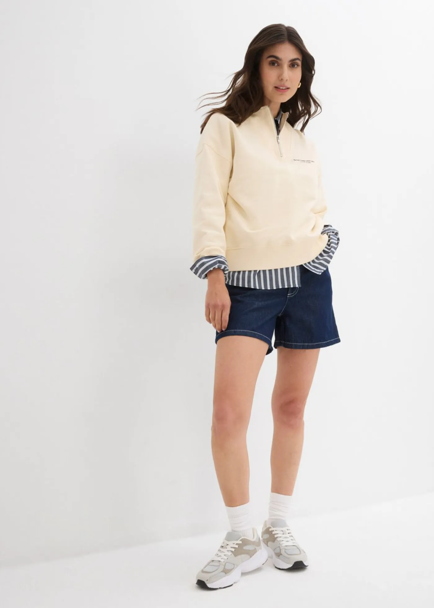 Online Vaqueros cortos poco elásticos con talle alto Mujer Shorts|Vaqueros