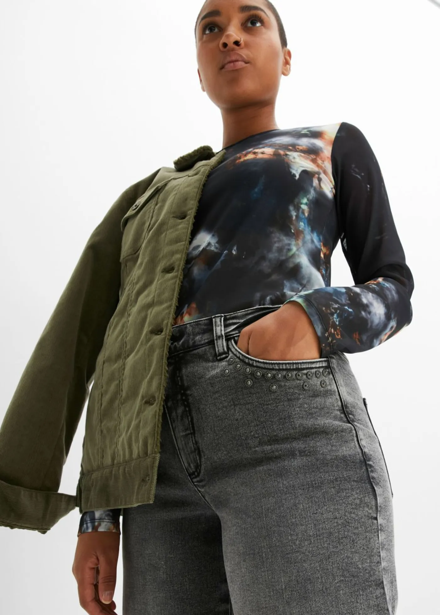 Sale Vaqueros de pernera ancha, high waist, con tachuelas Mujer Vaqueros