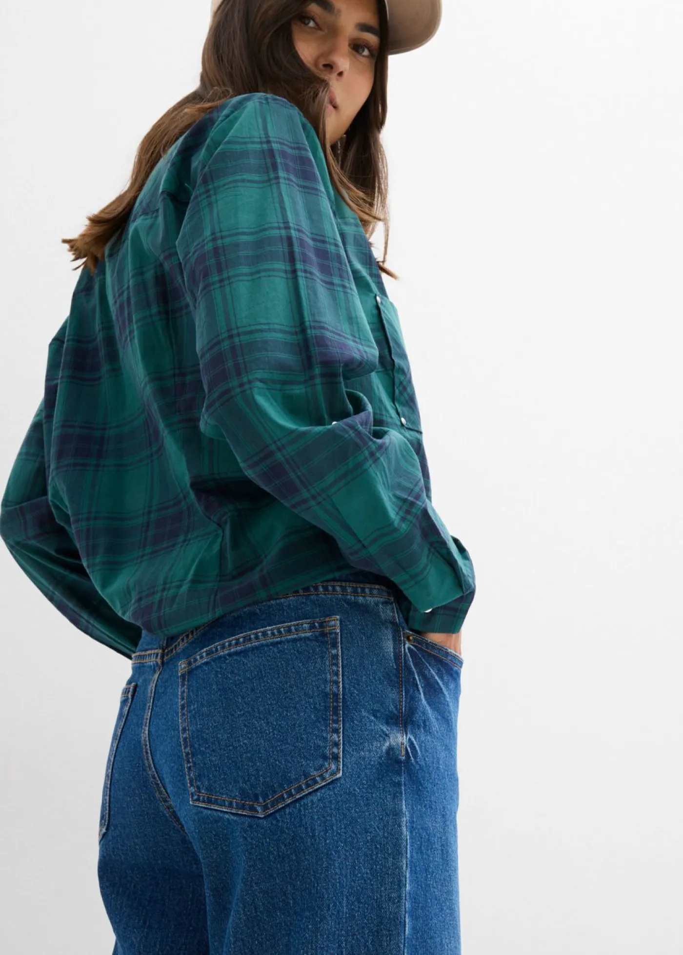 Online Vaqueros holgados con talle medio y corte recto Mujer Tallas Pequeñas