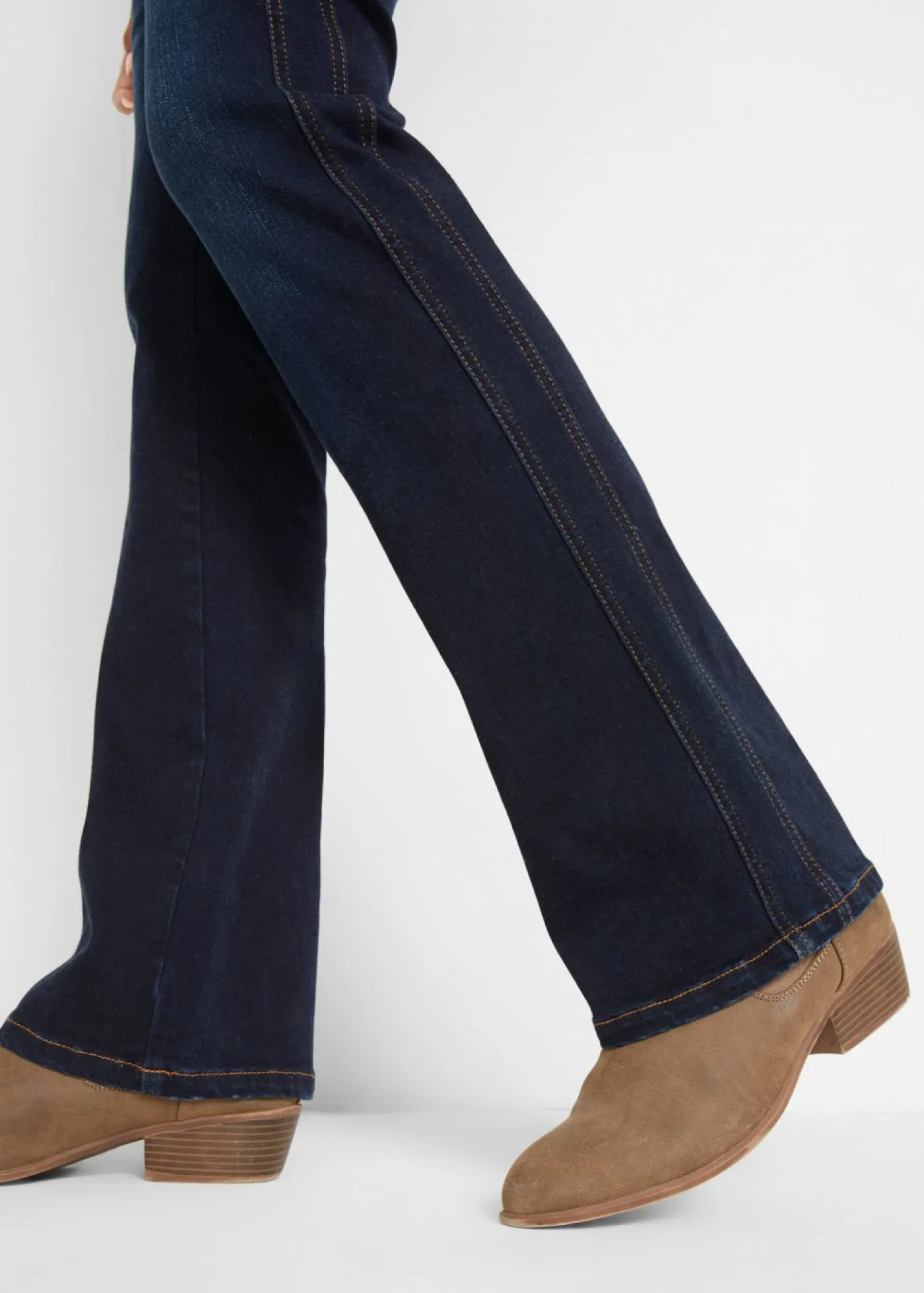 New Vaqueros moldeadores con corte bootcut y talle alto Mujer Tallas Pequeñas