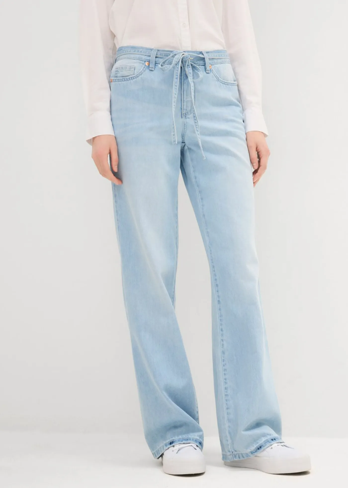 Outlet Vaqueros wide leg, mid waist, con cinturón Mujer Tallas Pequeñas