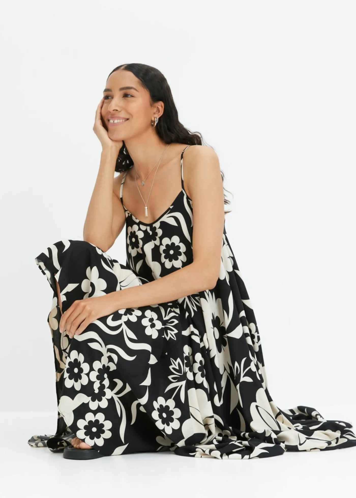 Vestido ancho de tirantes de viscosa fluida Mujer Vestidos