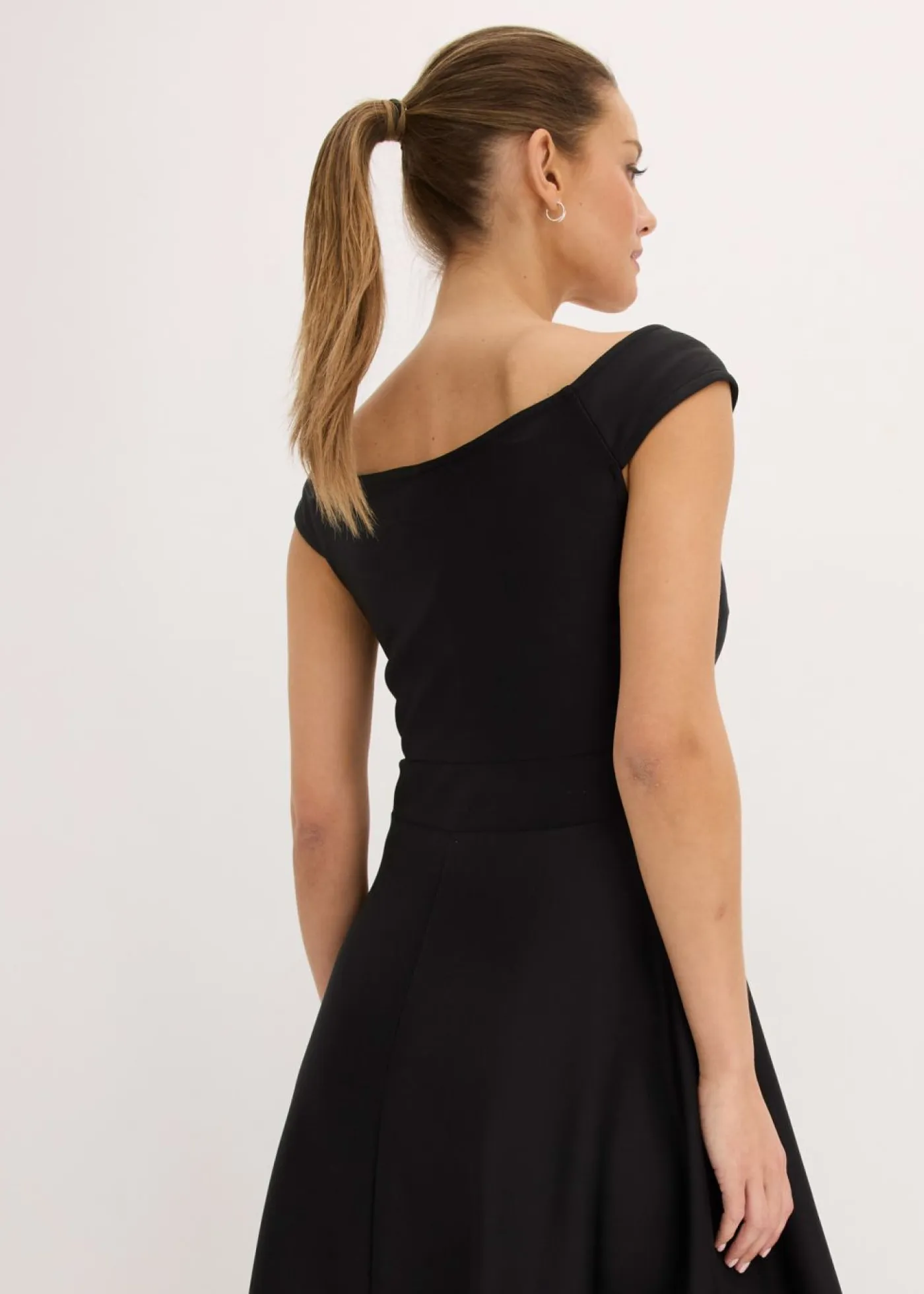Sale Vestido con escote bañera, encaje y cinturón Mujer Vestidos|Ropa Elegante